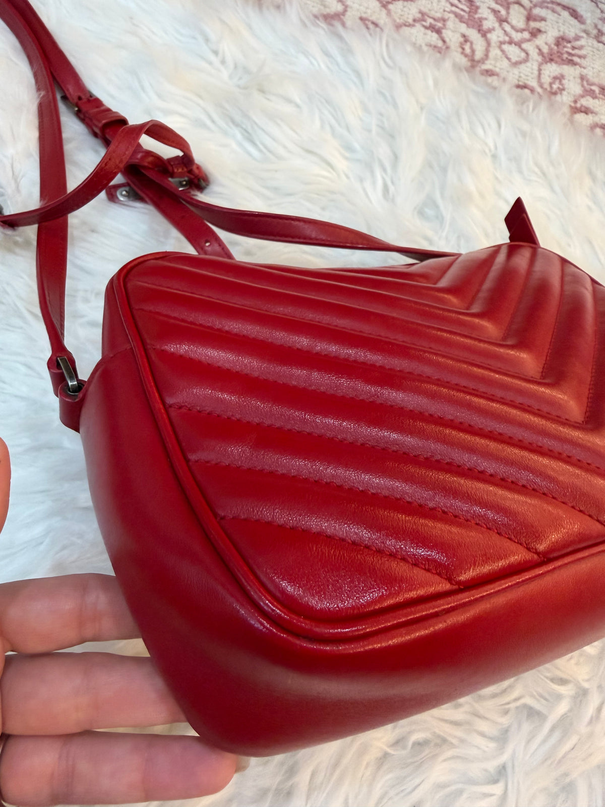 SAINT LAURENT LOU MATELASSE CAMERA BAG