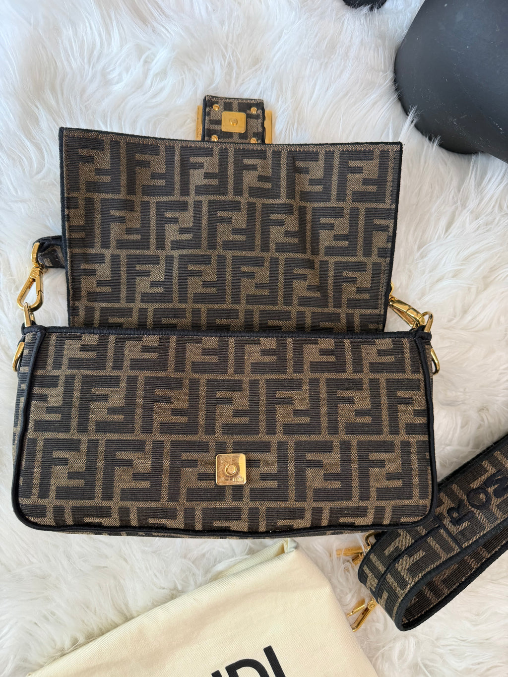 FENDI ZUCCA BAGUETTE NM BAG