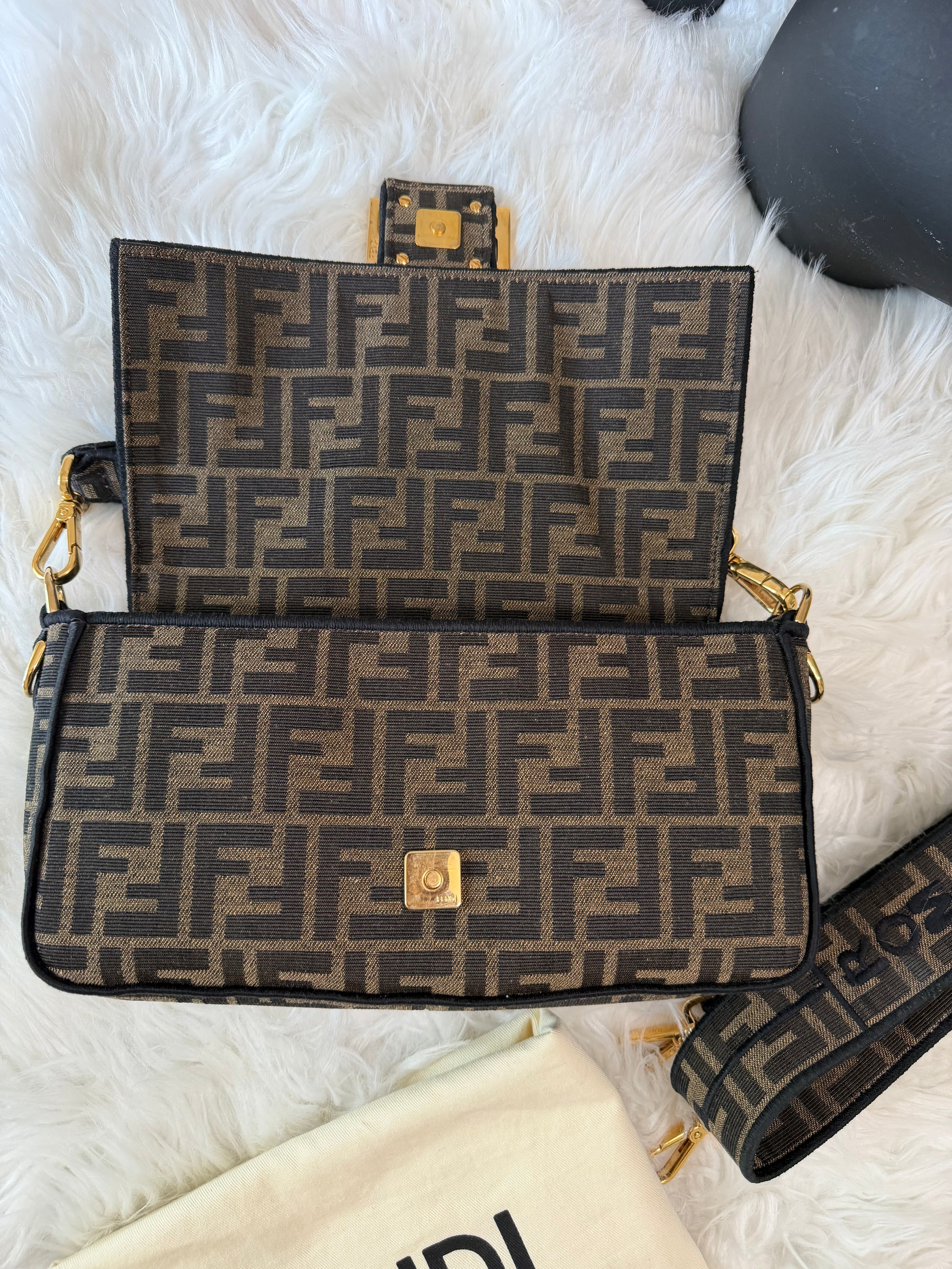 FENDI ZUCCA BAGUETTE NM BAG