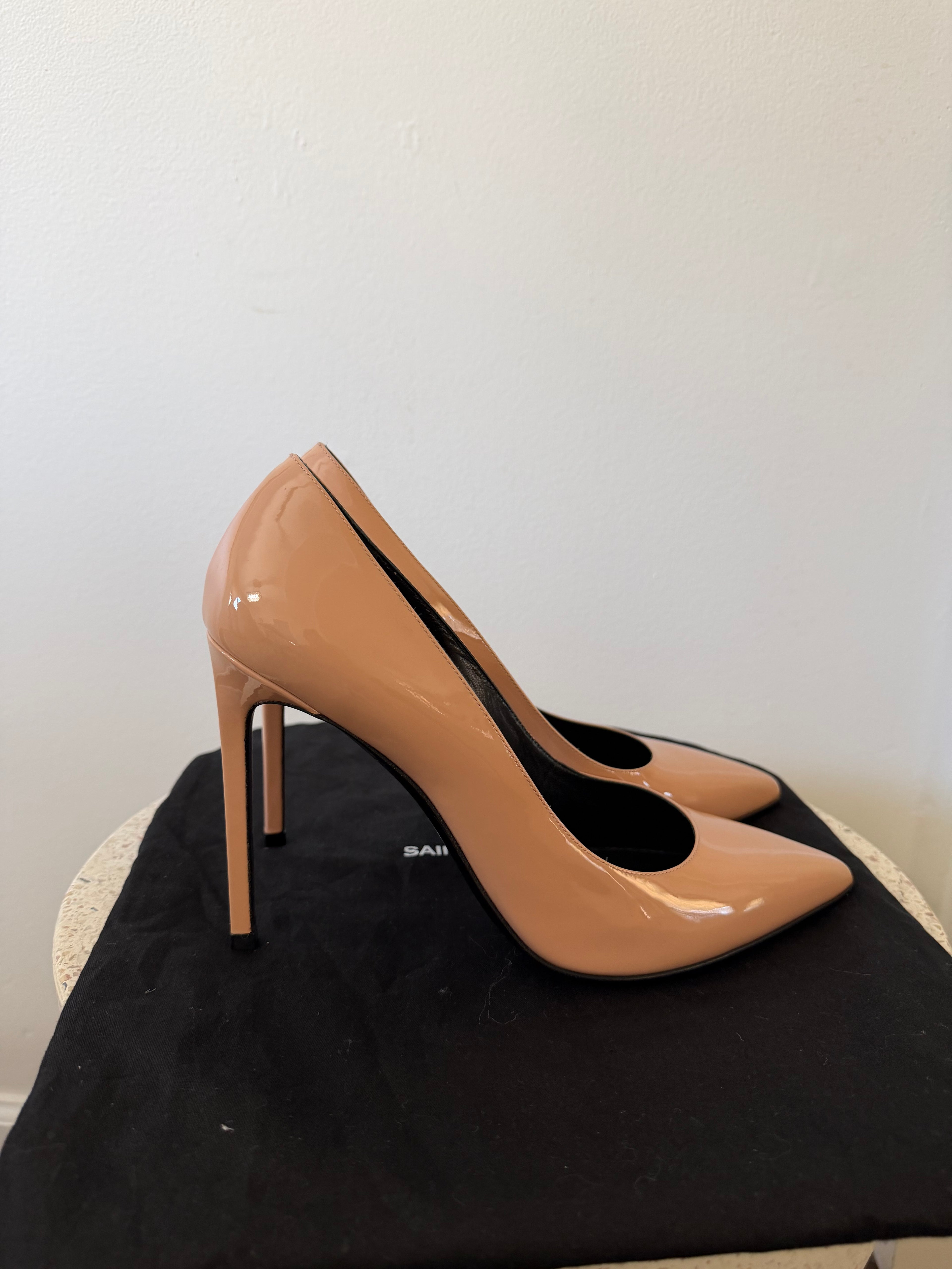 Saint Laurent Anja Stilletto Pump in patent leather