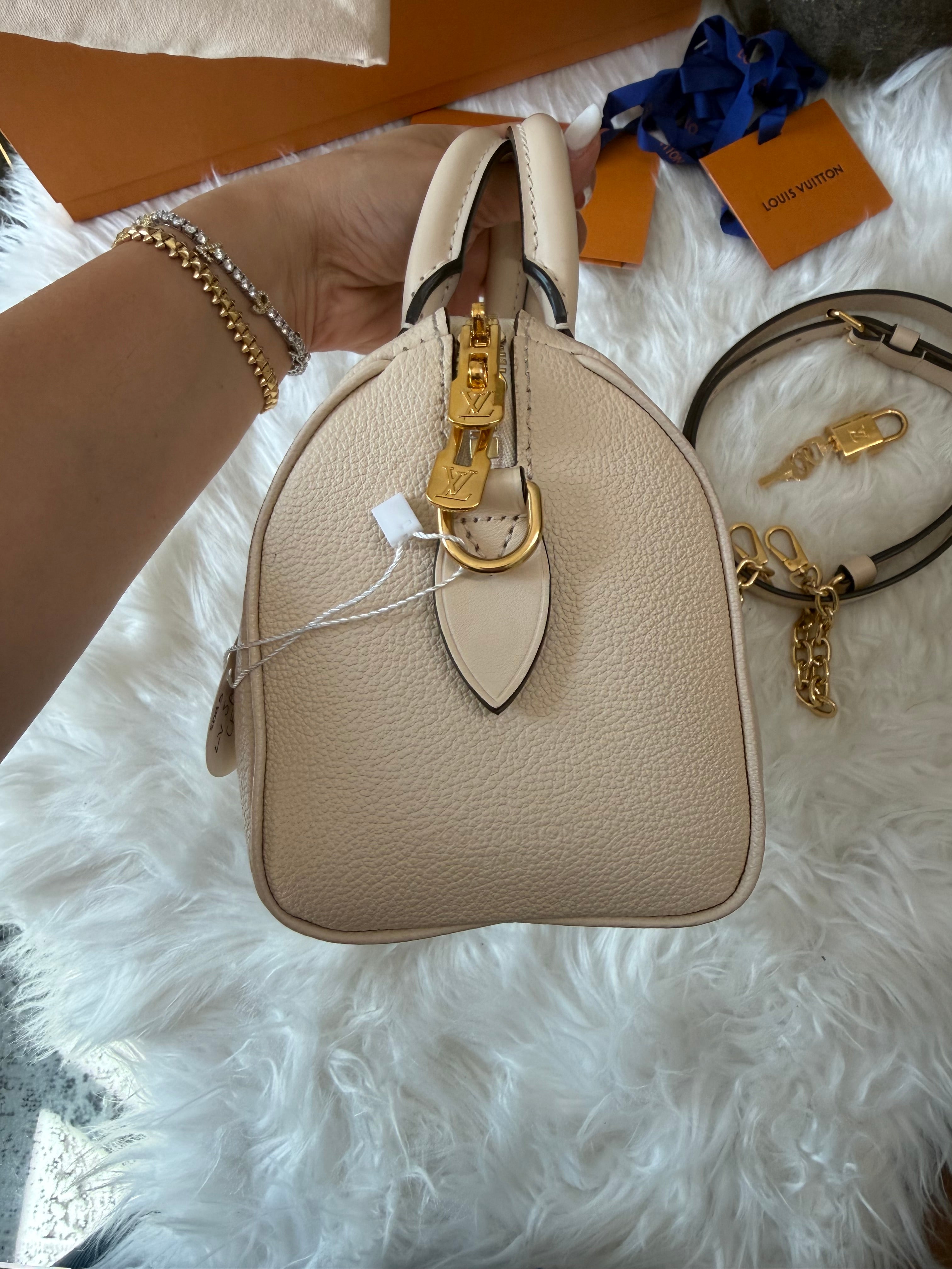 LOUIS VUITTON SPEEDY BANDOULIERE 20 EMPREINTE LEATHER