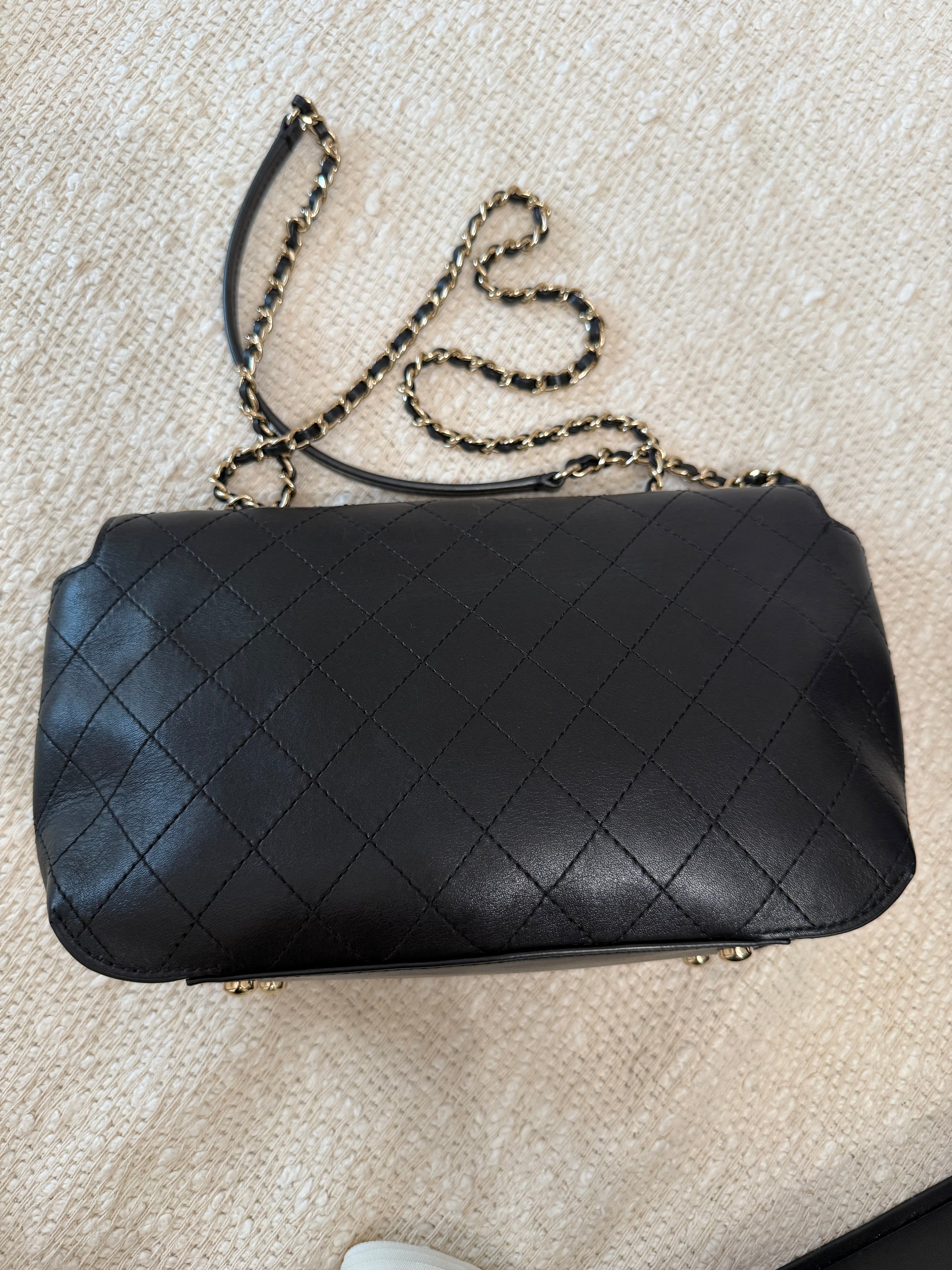 CHANEL Calfskin MEDIUM ALL STITCHED CC FLAP BAG