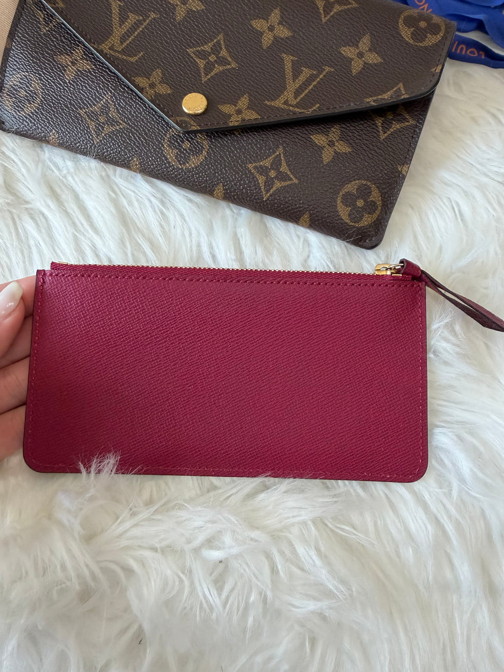 LOUIS VUITTON JEANNE WALLET IN MONOGRAM CANVAS