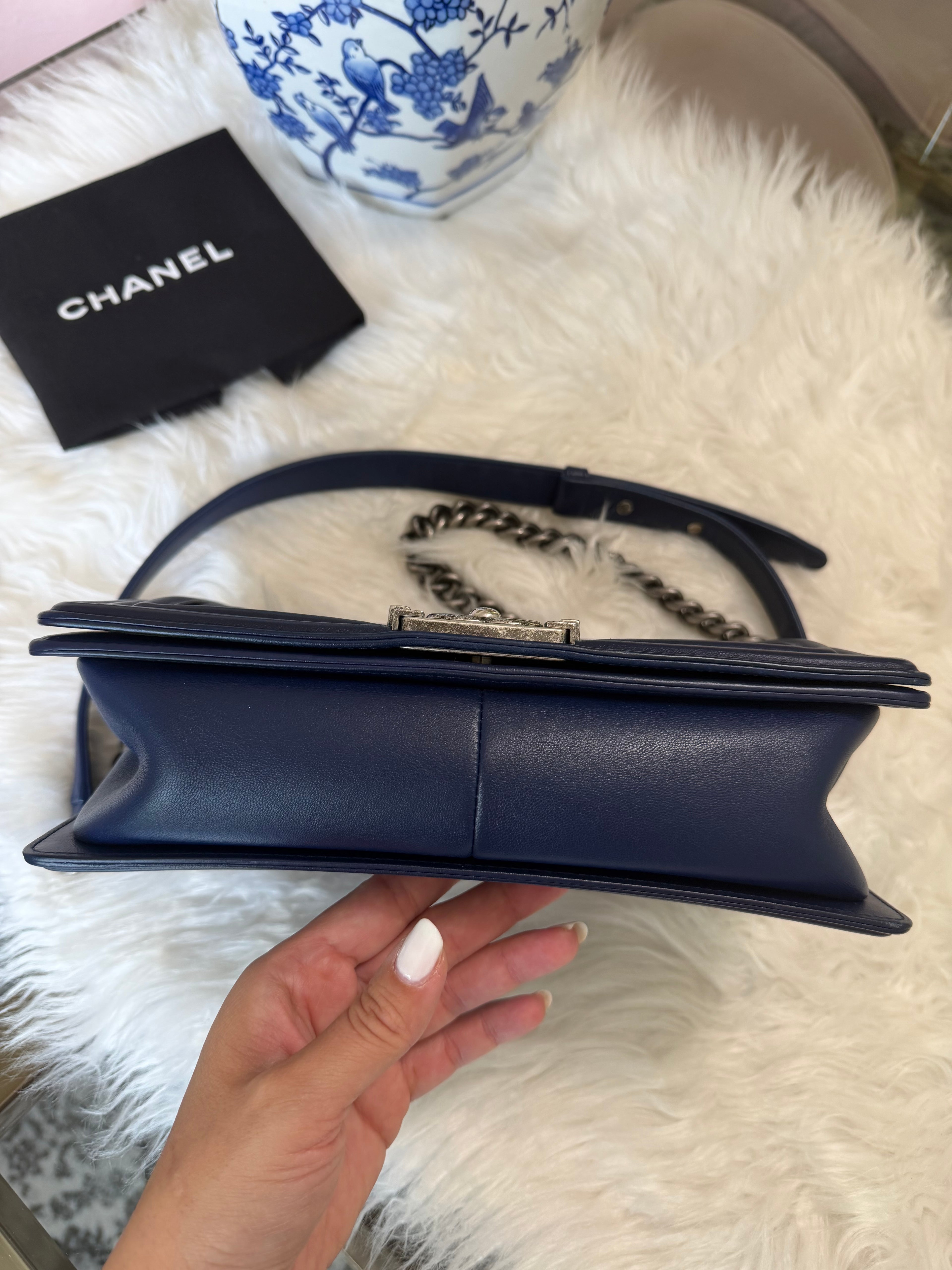 Chanel Boy Medium handbag