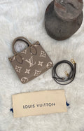 LOUIS VUITTON GIANT FELICIE ON THE GO BB BAG