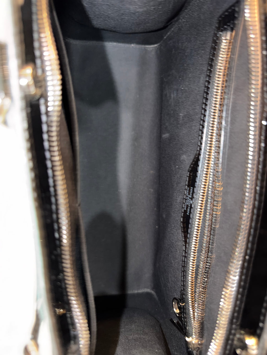 LOUIS VUITTON BREA GM EPI LEATHER