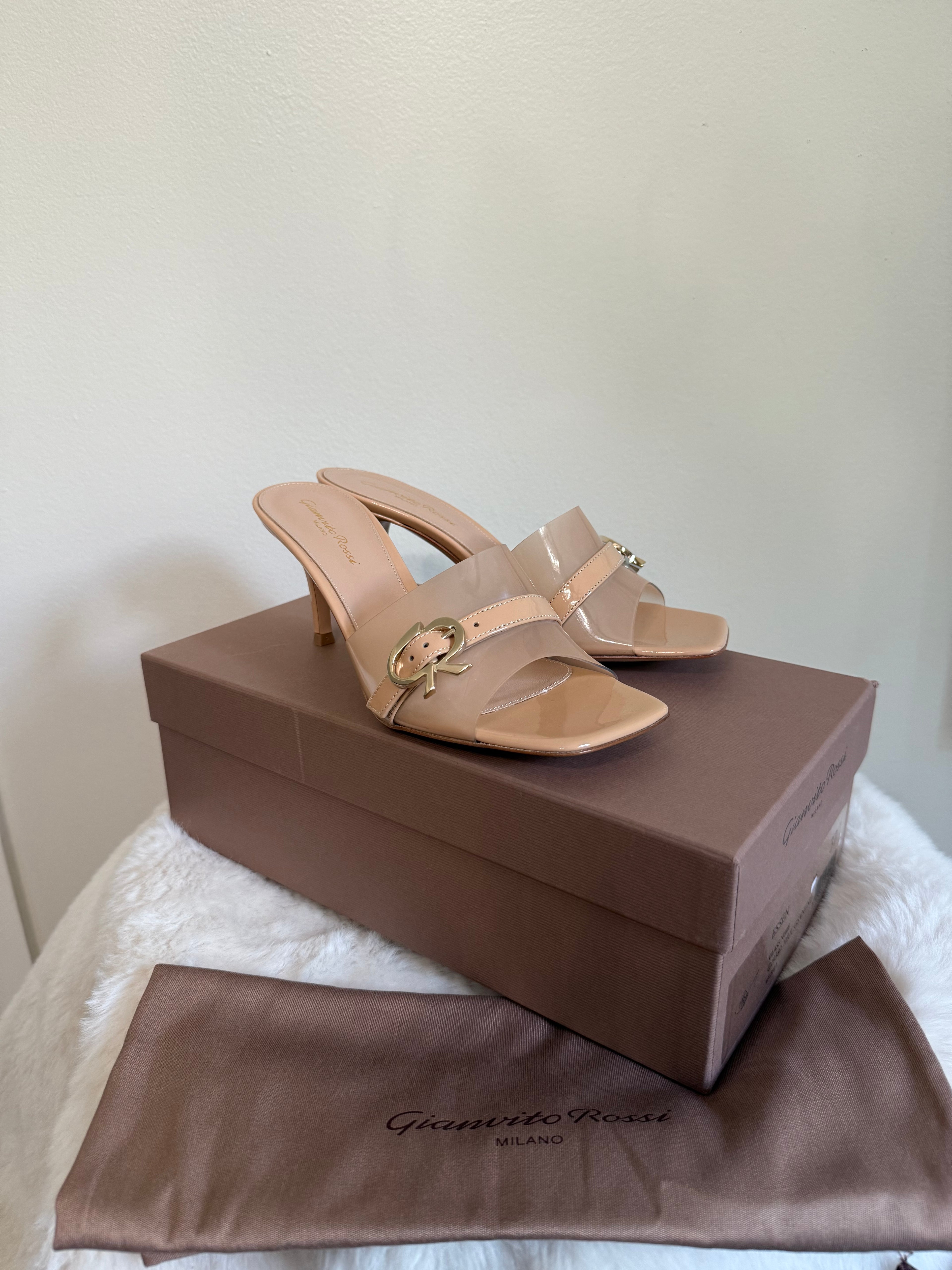 GIANVITO ROSSI BUCKLE SLIP-ON SANDALS