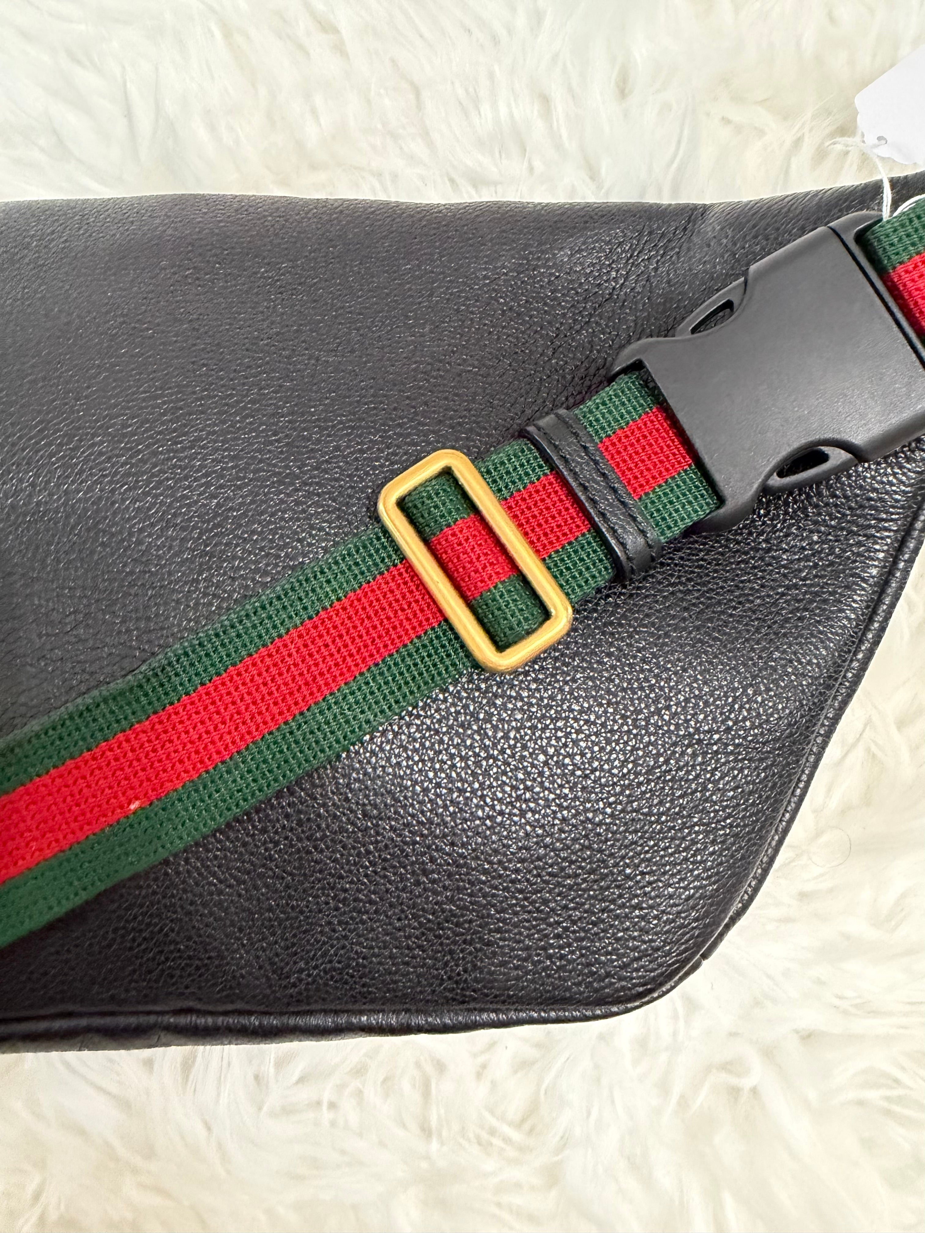GUCCI GRAINED CALFSKIN LEATHER LOGO PRINT BELT BAG