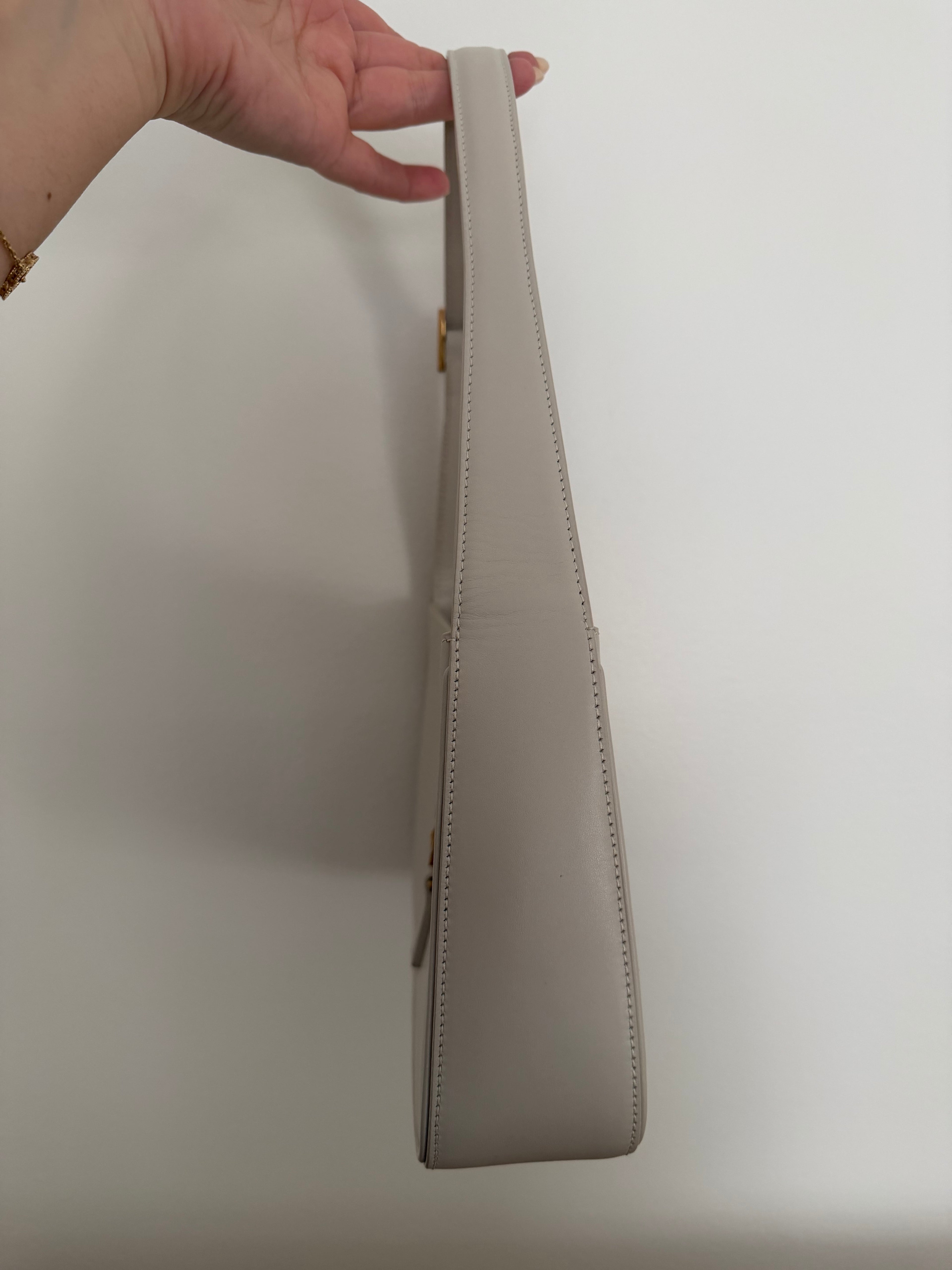 SAINT LAURENT 5 A 7 SHOULDER BAG