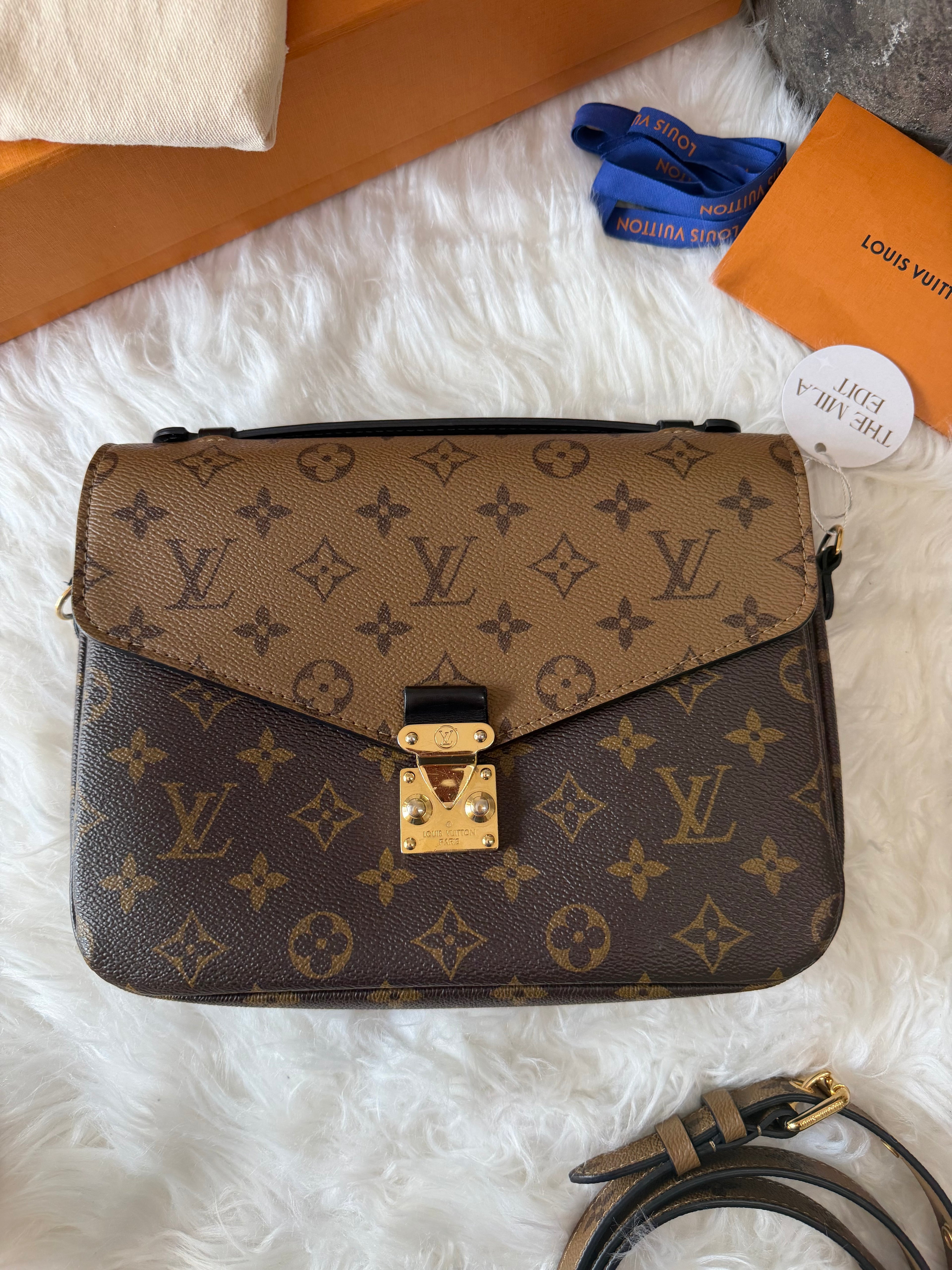LOUIS VUITTON MONOGRAM POCHETTE METIS