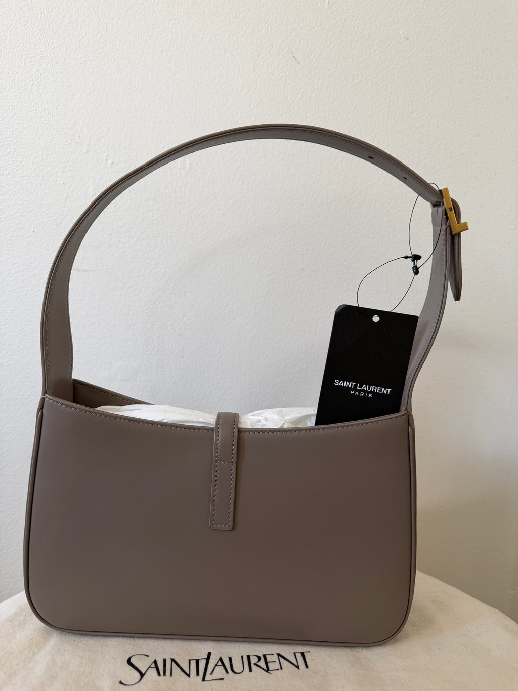 SAINT LAURENT 5 A 7 SHOULDER BAG