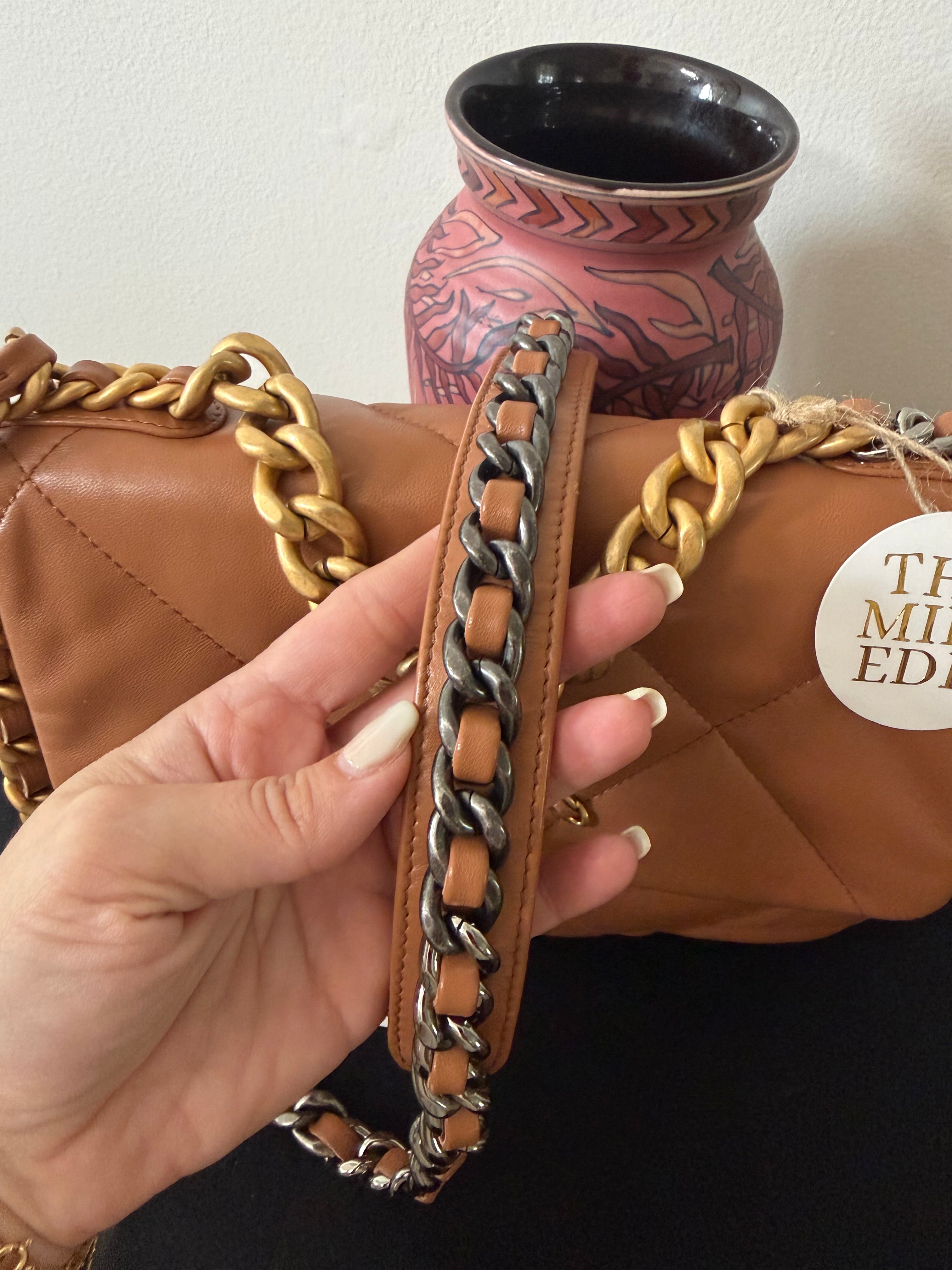 CHANEL 19 QUILTED LAMBSKIN BAG