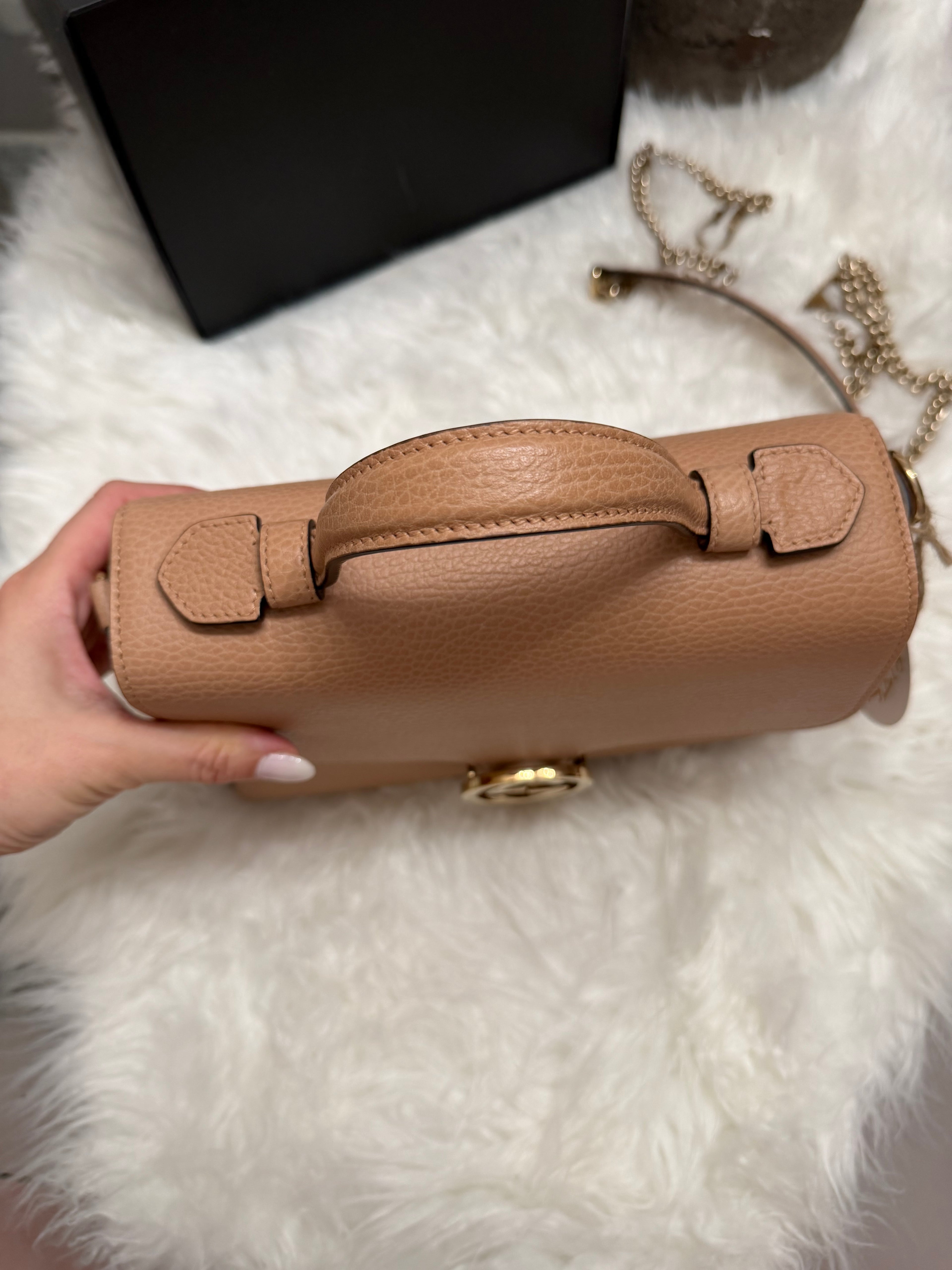 GUCCI TOP HANDLE NUDE BAG