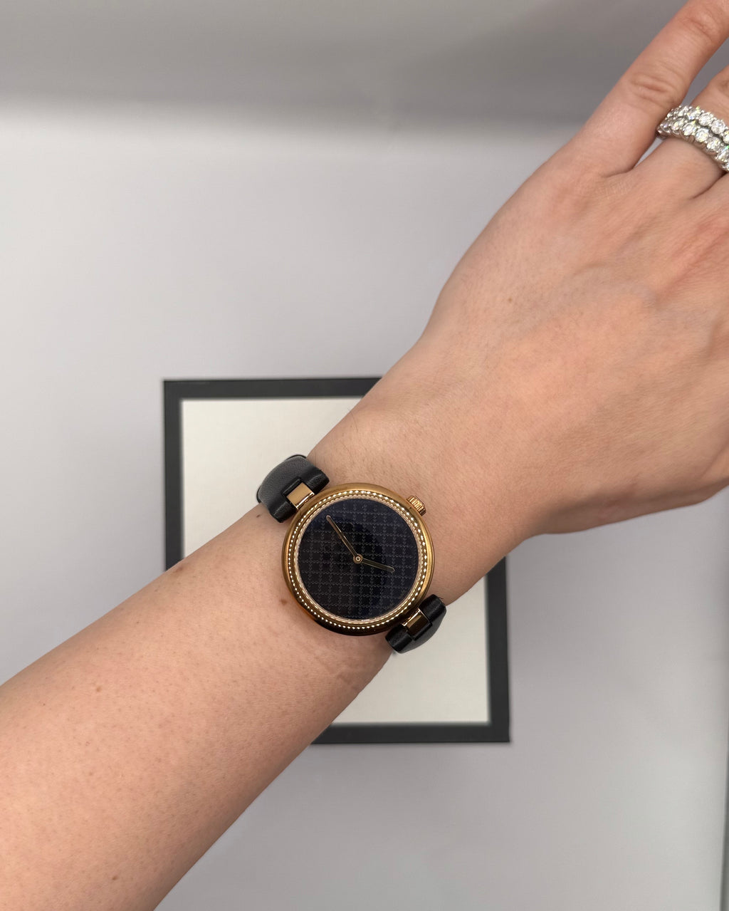 GUCCI DIAMANTISSIMA LEATHER WATCH WITH ROSE GOLD 32 MM
