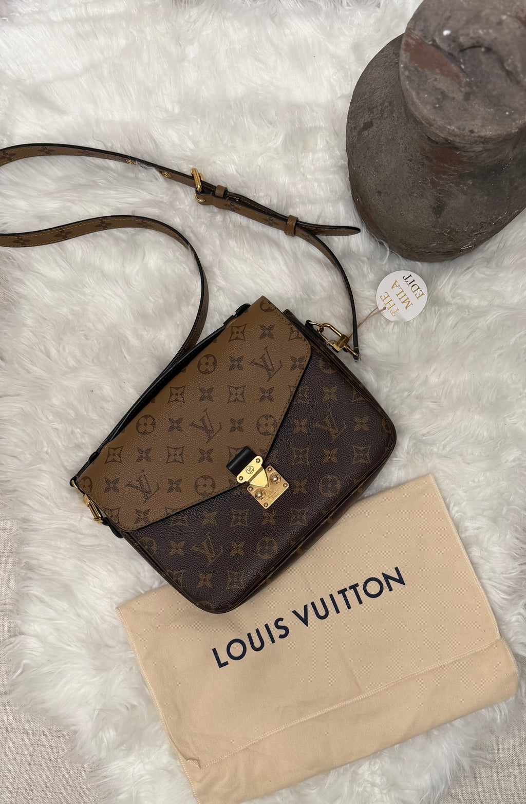 Louis Vuitton REVERSE MONOGRAM METIS