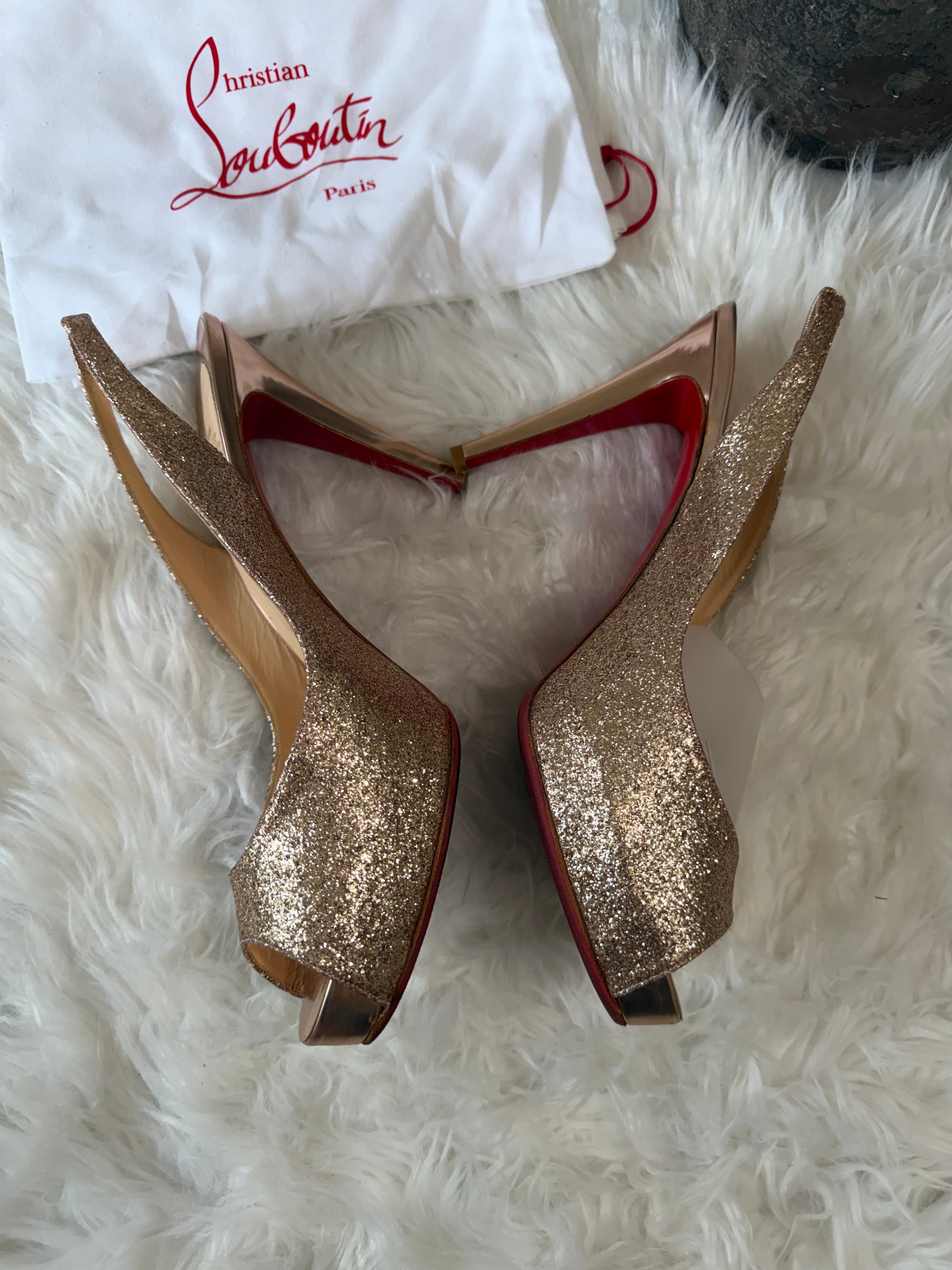CHRISTIAN LOUBOUTIN PEEPTOE GOLD GLITTER SLINGBACK HEELS