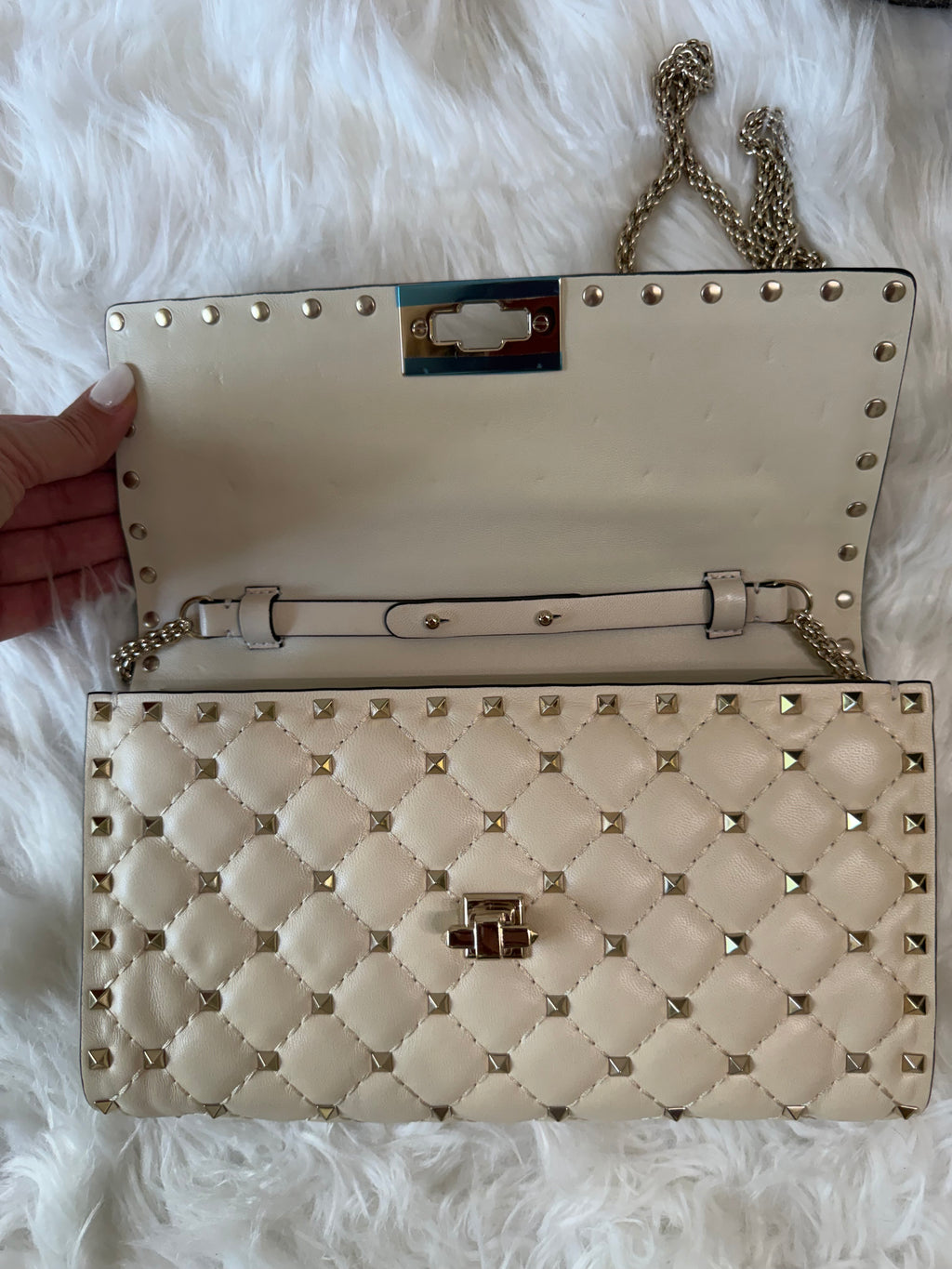 VALENTINO GARAVANI ROCKSTUD SPIKE BAG