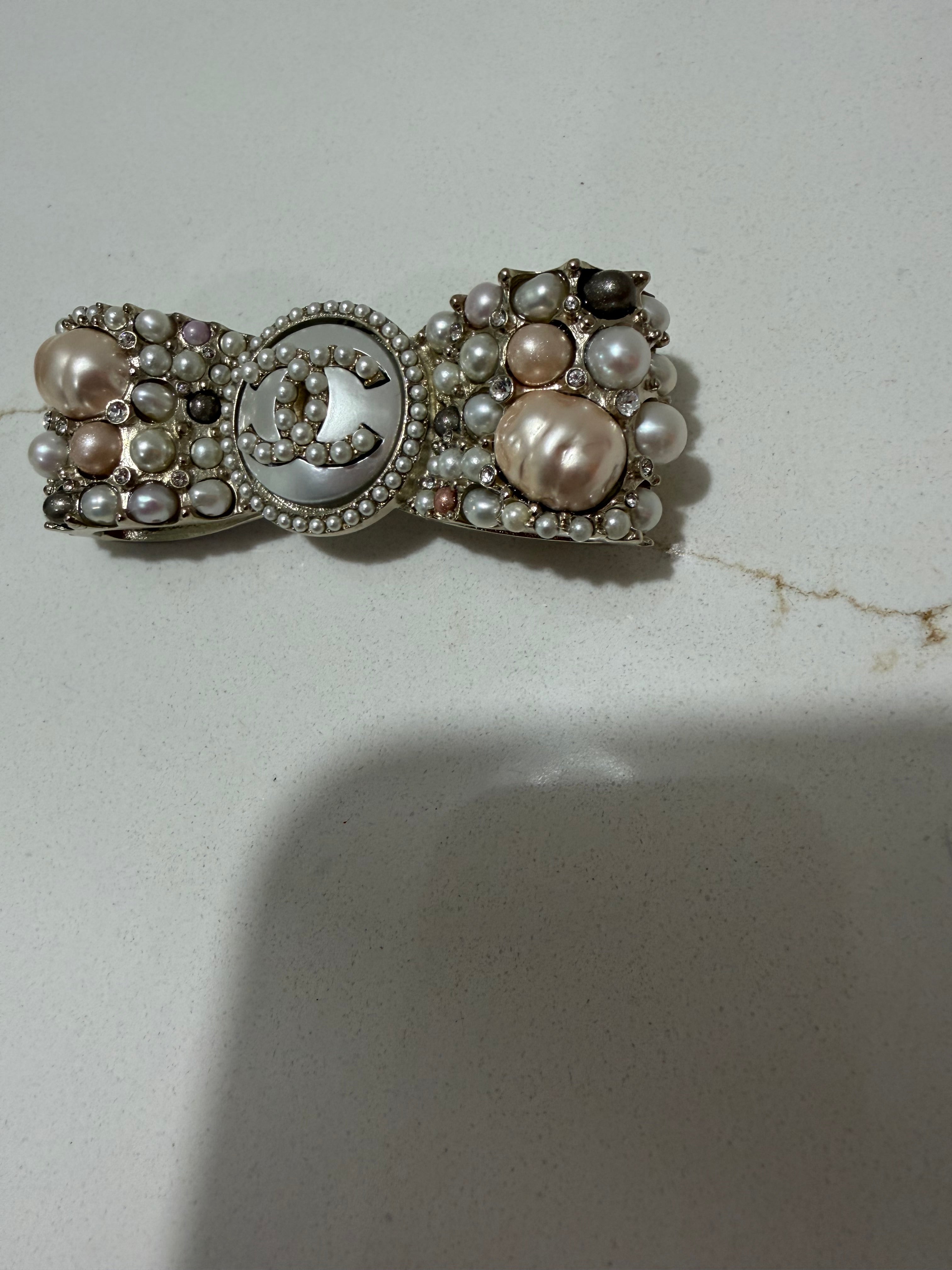 CHANEL BOW PEARL AND CHRYSTAL BROOCH