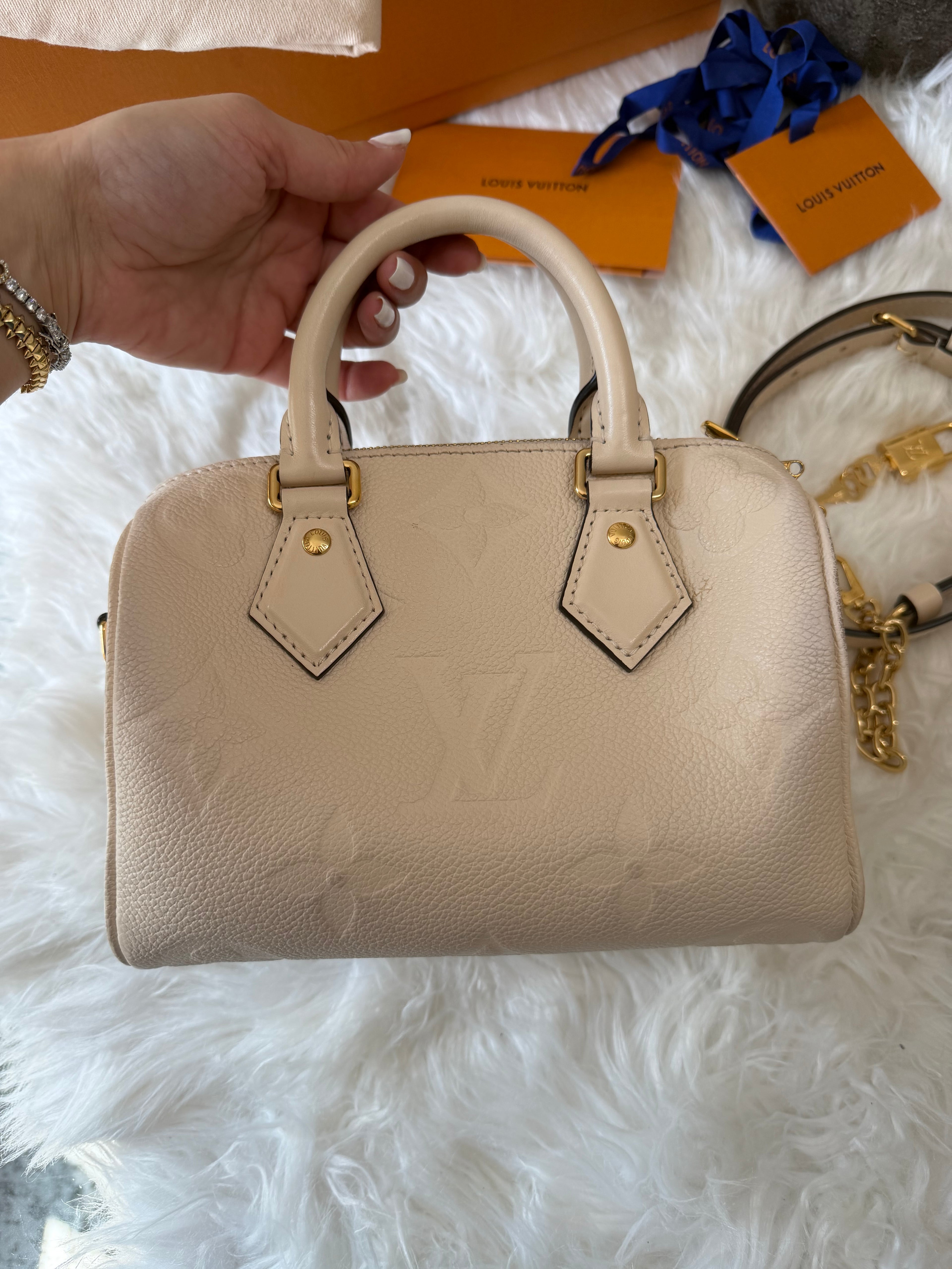 LOUIS VUITTON SPEEDY BANDOULIERE 20 EMPREINTE LEATHER