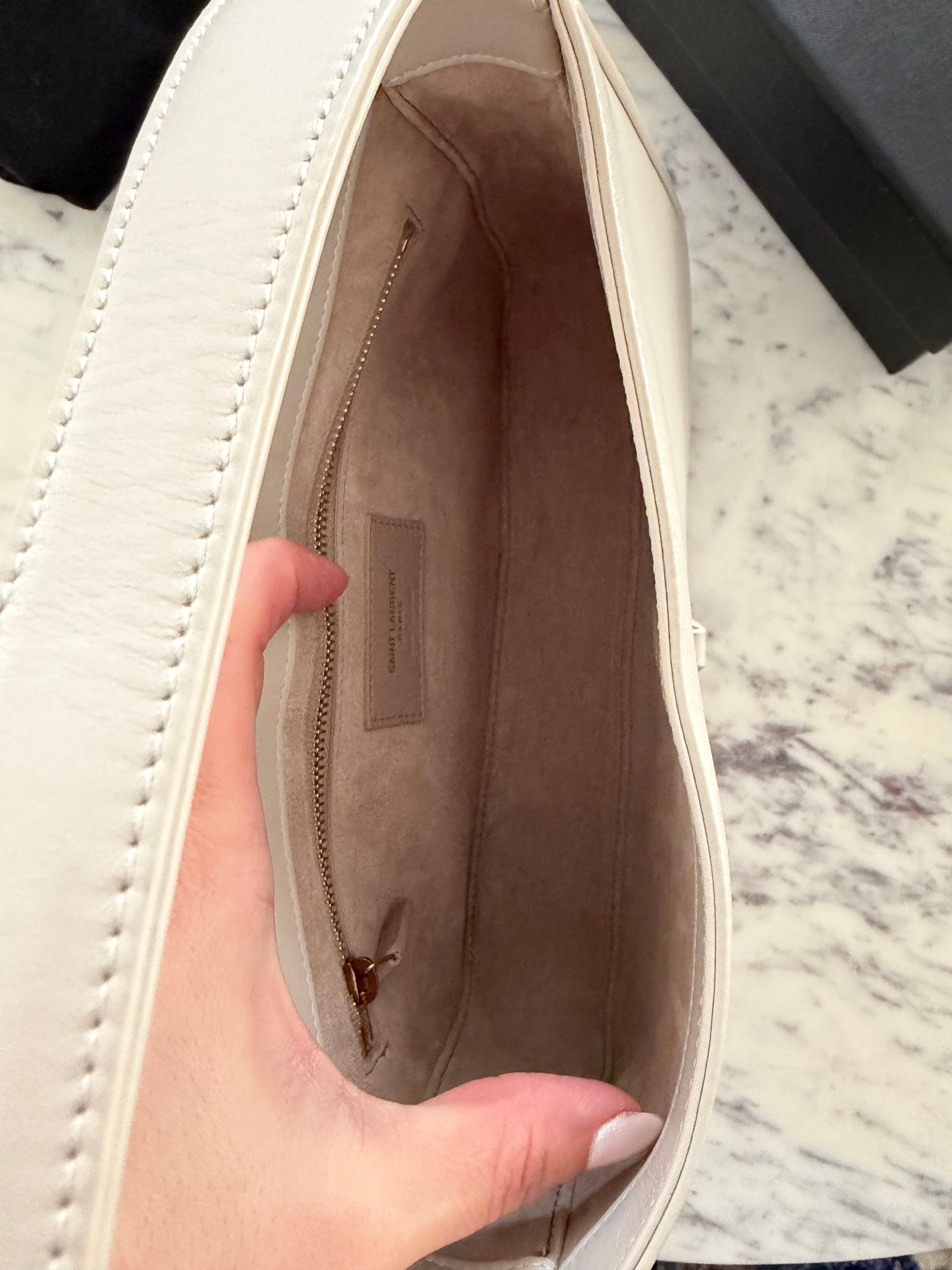SAINT LAURENT 5 A 7 SHOULDER BAG