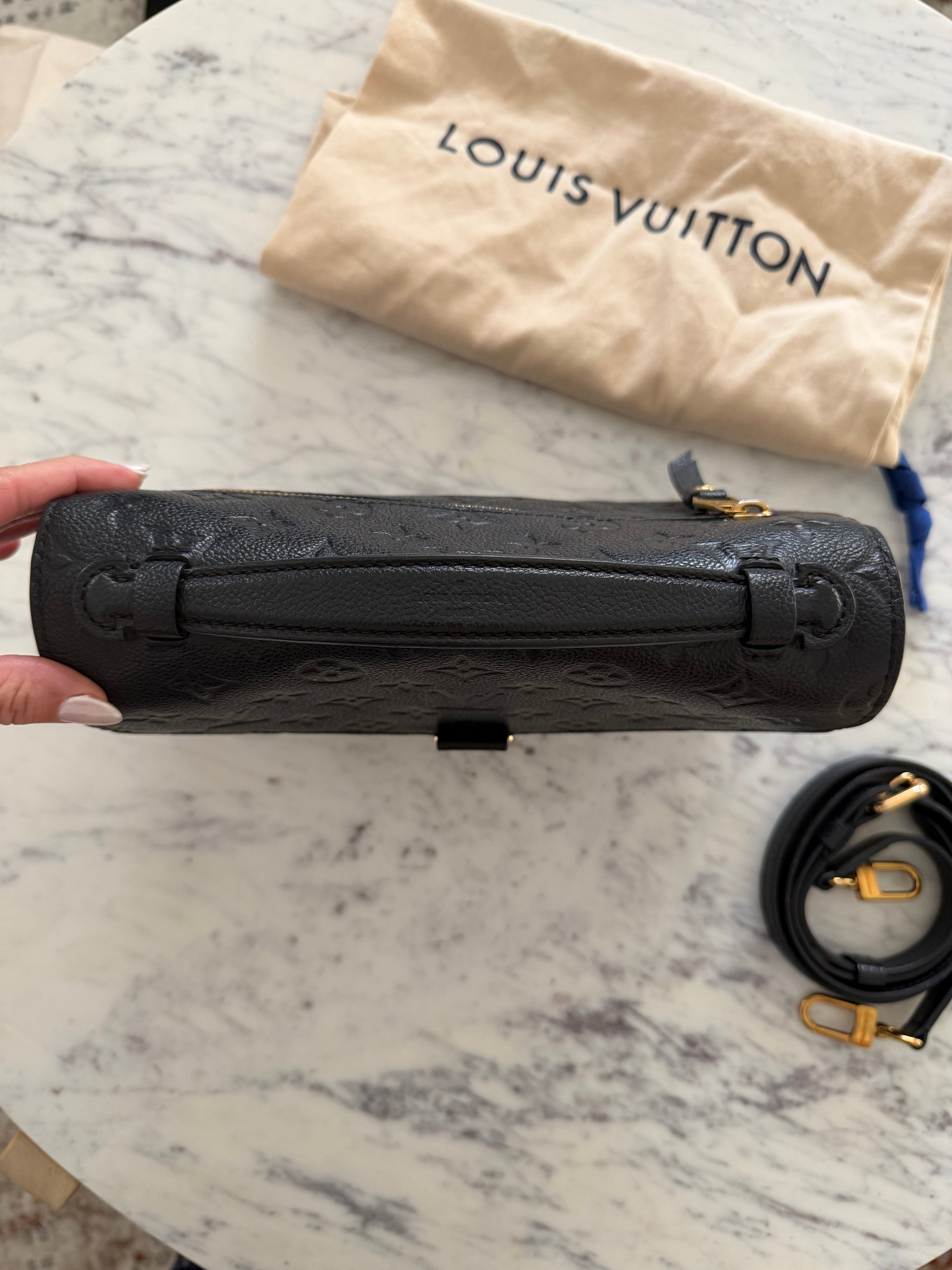 Louis Vuitton Pochette Metis Empreinte bag