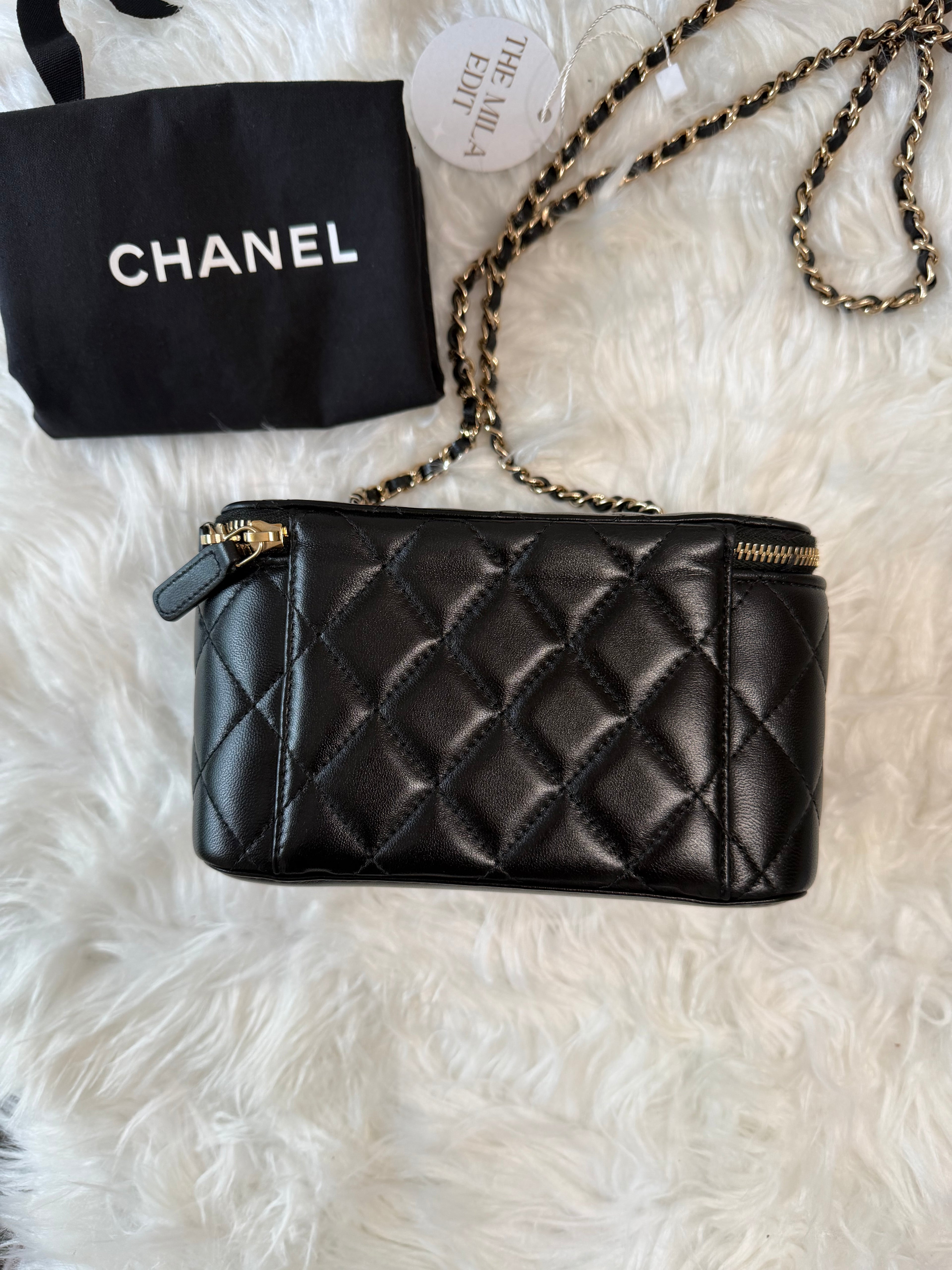 CHANEL VANITY BAG LAMBSKIN GHW
