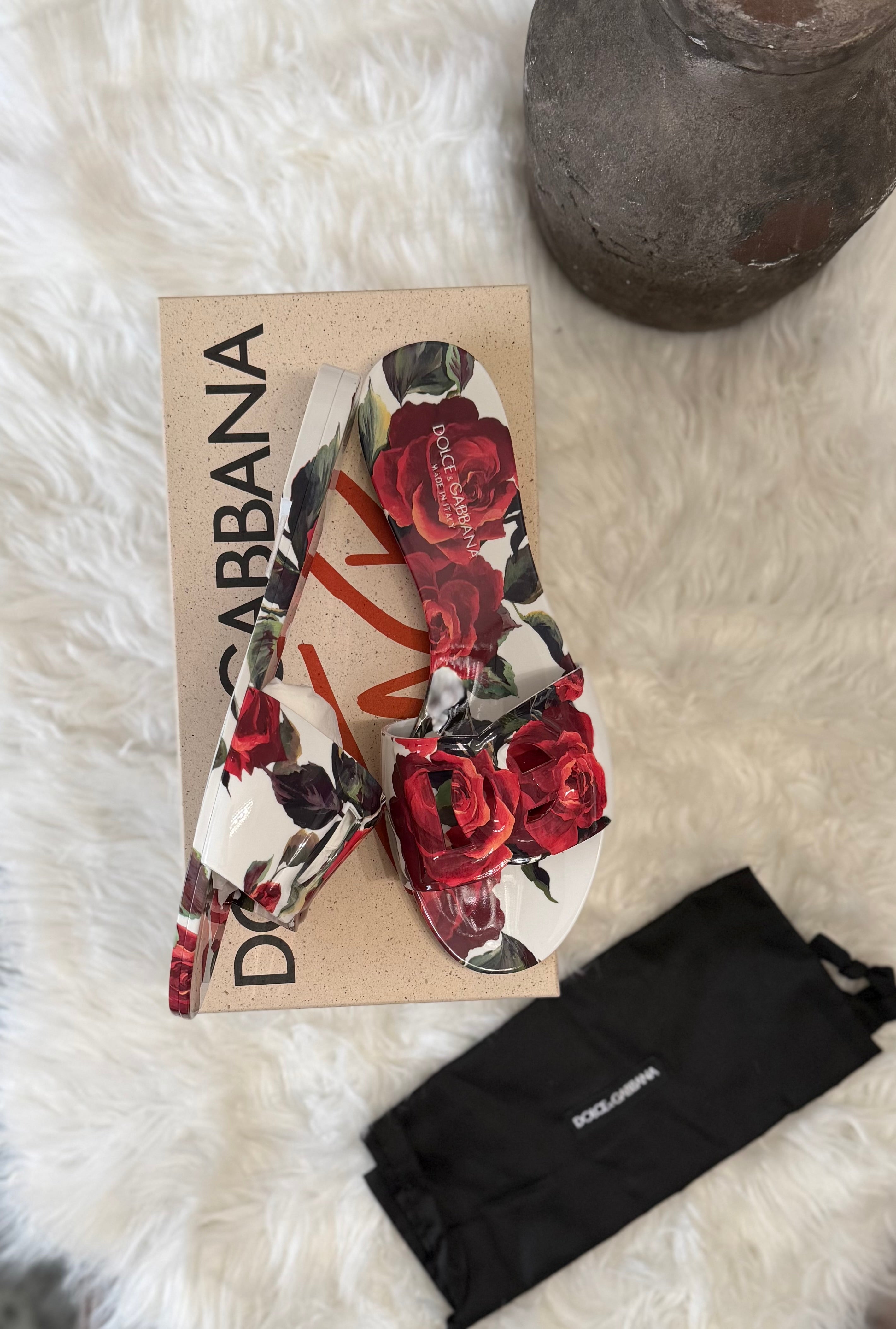 DOLCE GABBANA BEACHWEAR FLOWER RUBBER SLIDES