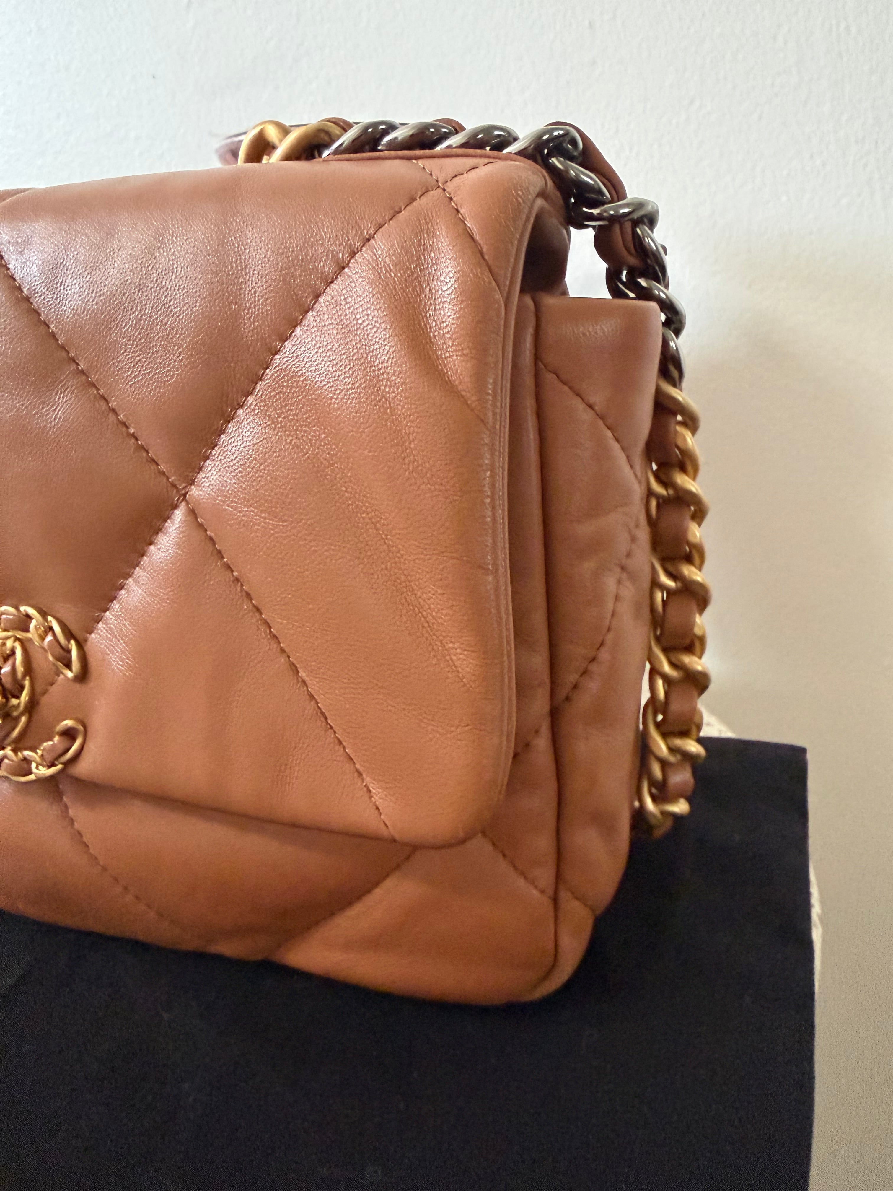 CHANEL 19 QUILTED LAMBSKIN BAG