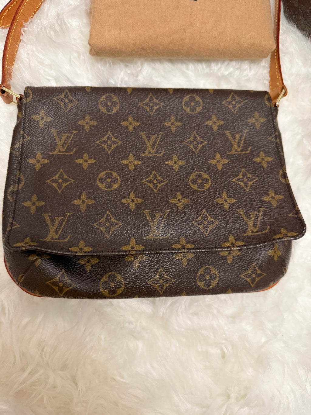 Louis Vuitton Monogram Musette Tango bag