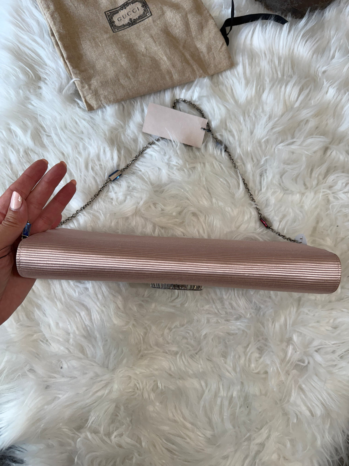 GUCCI DIONYSUS SILK SATIN CLUTCH WITH CRYSTAL TIGER HEAD