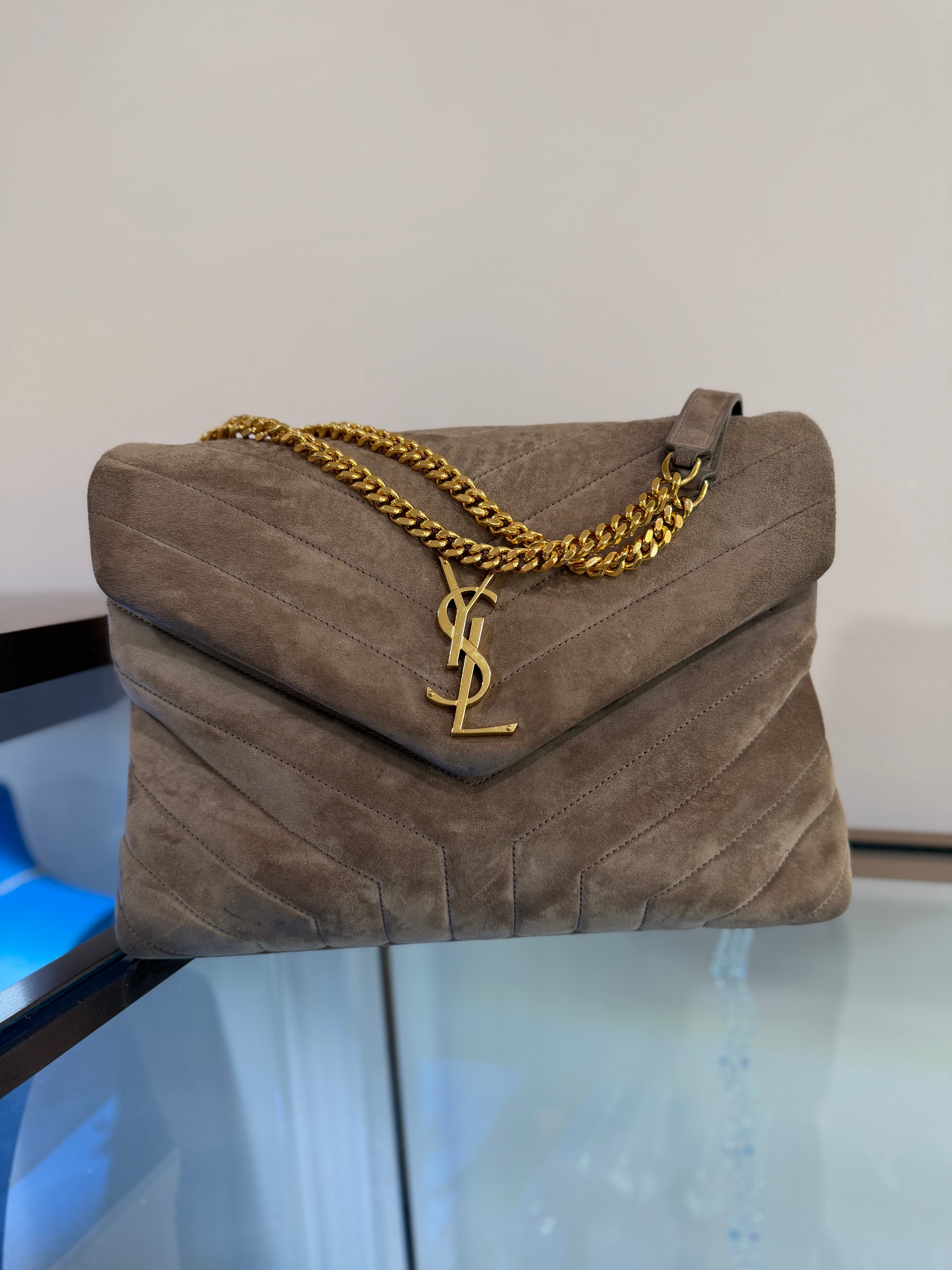 SAINT LAURENT LOULOU QUILTED SUEDE MEDIUM ENVELOPE BAG