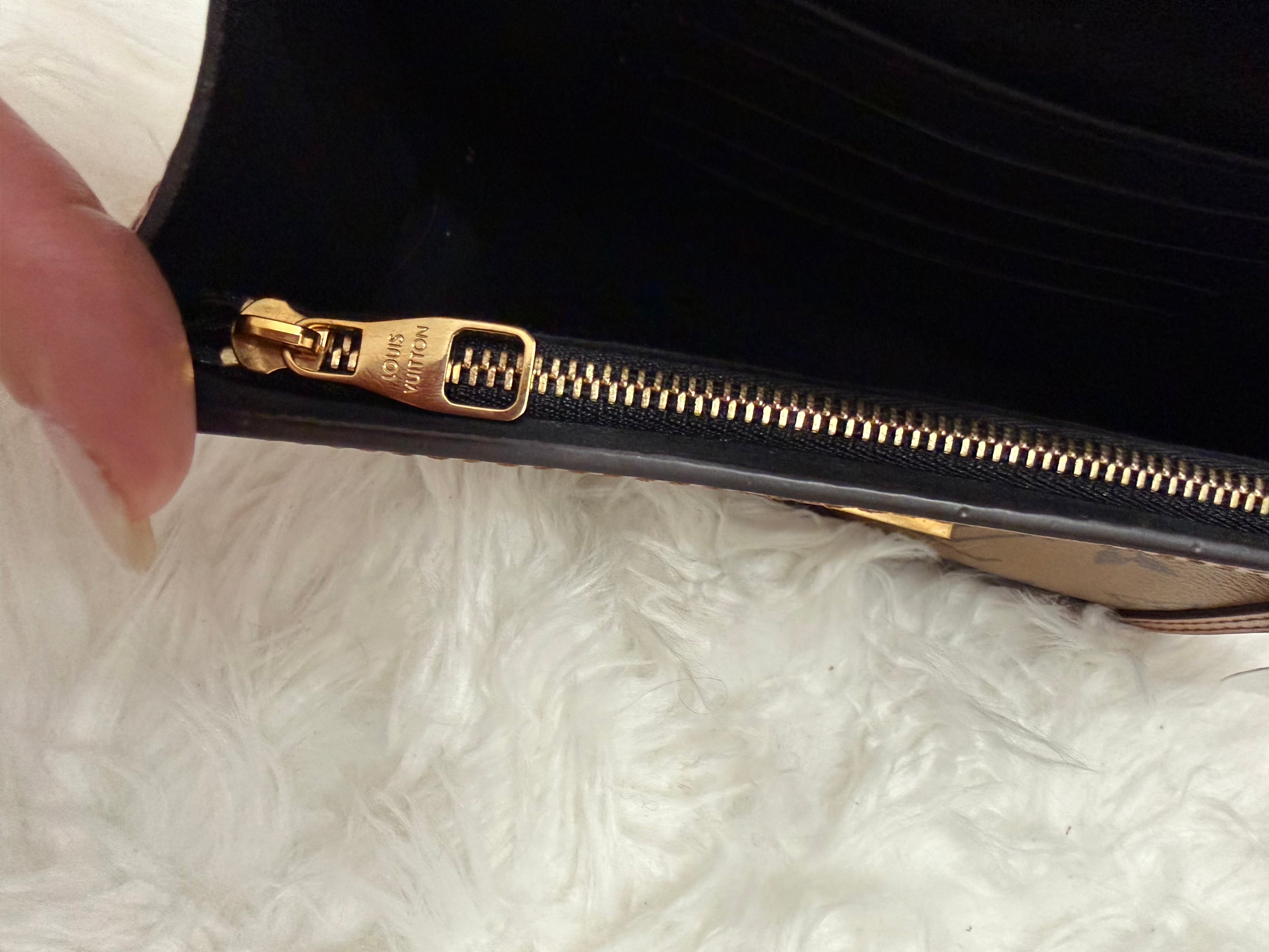 LOUIS VUITTON MONOGRAM DAUPHINE WALLET ON CHAIN