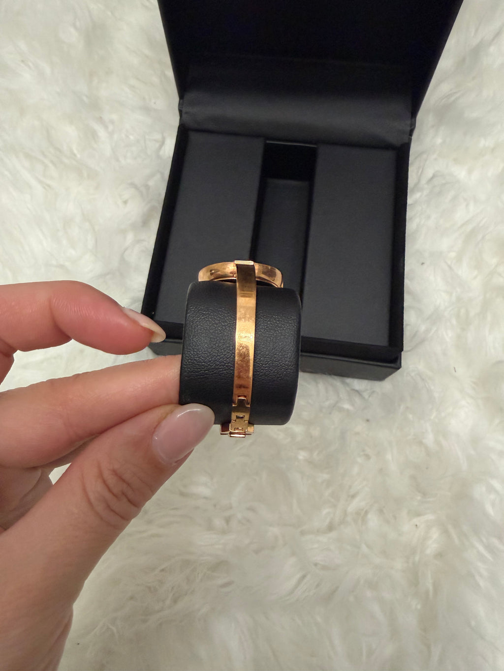 MOVADO BELA WOMENS WATCH WHICH