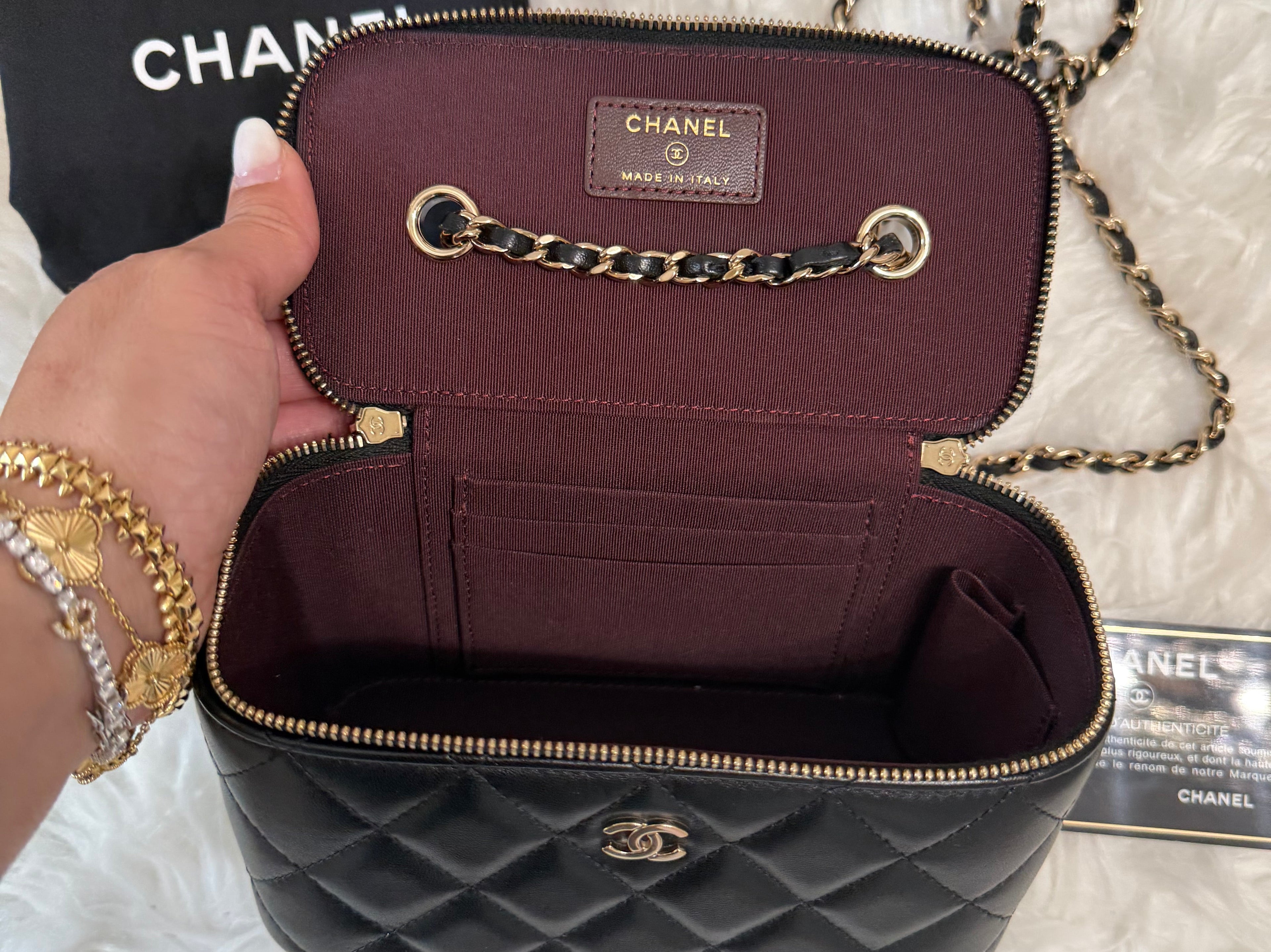 CHANEL VANITY BAG LAMBSKIN GHW
