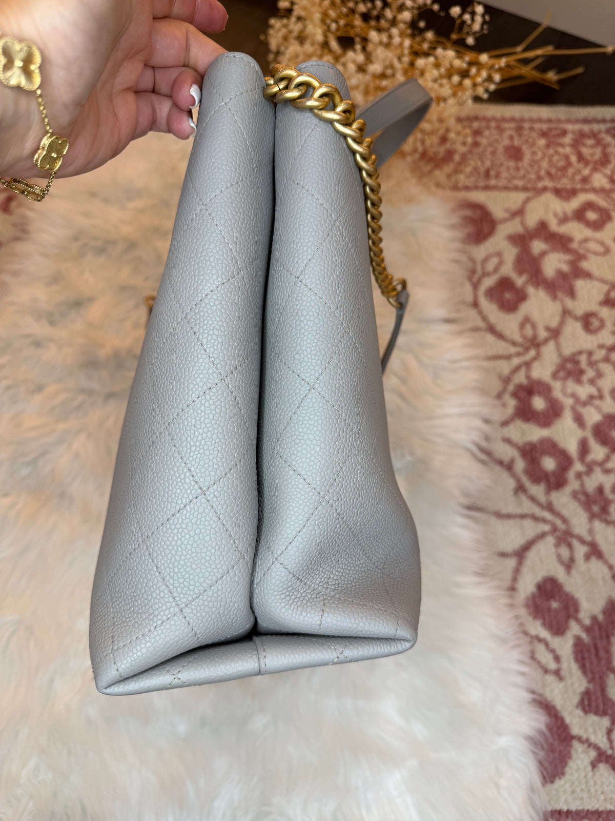 CHANEL CHIC AFFINITY CONVERTIBLE SHOPPING TOTE ALL STITCHED CAVIAR