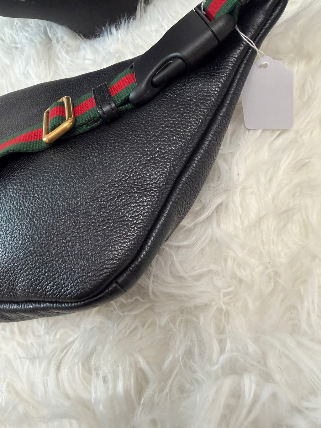 GUCCI GRAINED CALFSKIN LEATHER LOGO PRINT BELT BAG