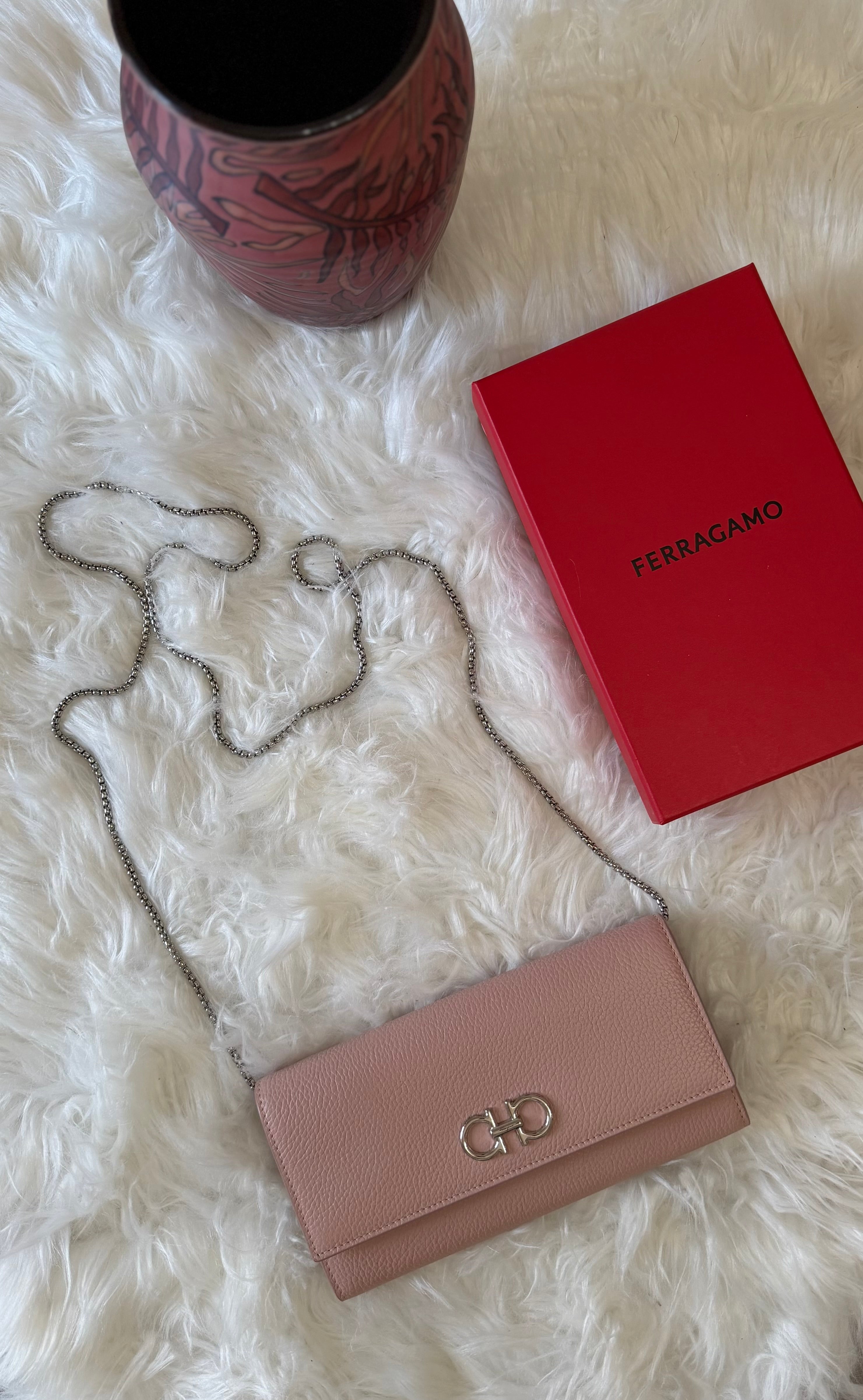 SALVATORE FERRAGAMO GANCINI SOFT WOC