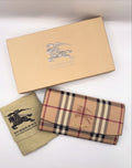 BURBERRY HARRIS LONG WALLET CHECK PATTERN PRINT