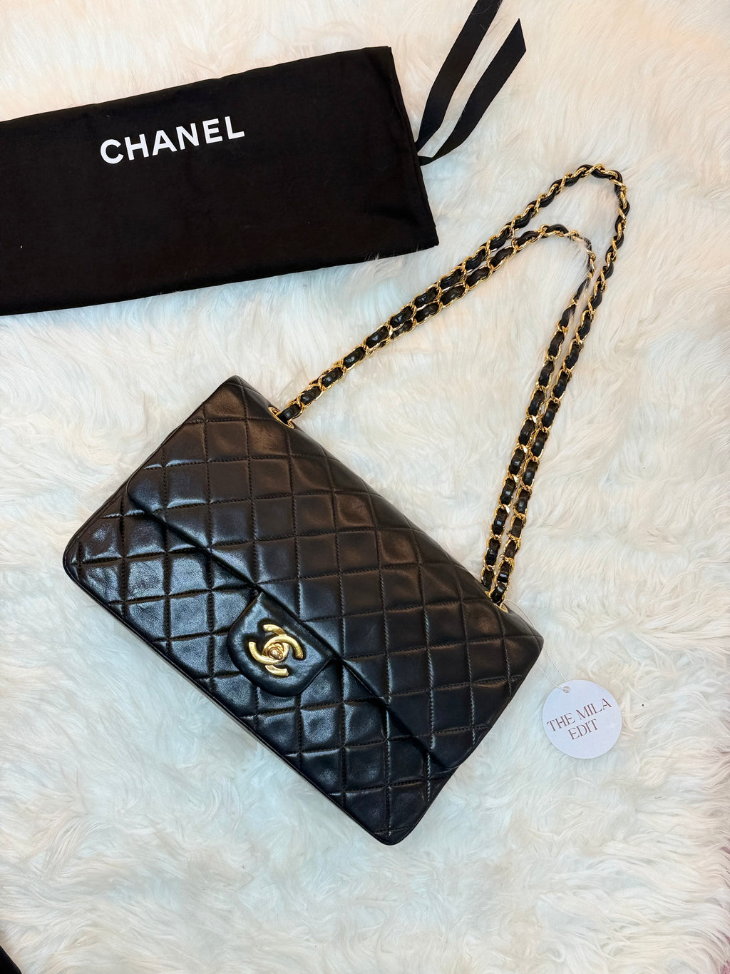 CHANEL VINTAGE MEDIUM CLASSIC FLAP IN LAMBSKIN LEATHER