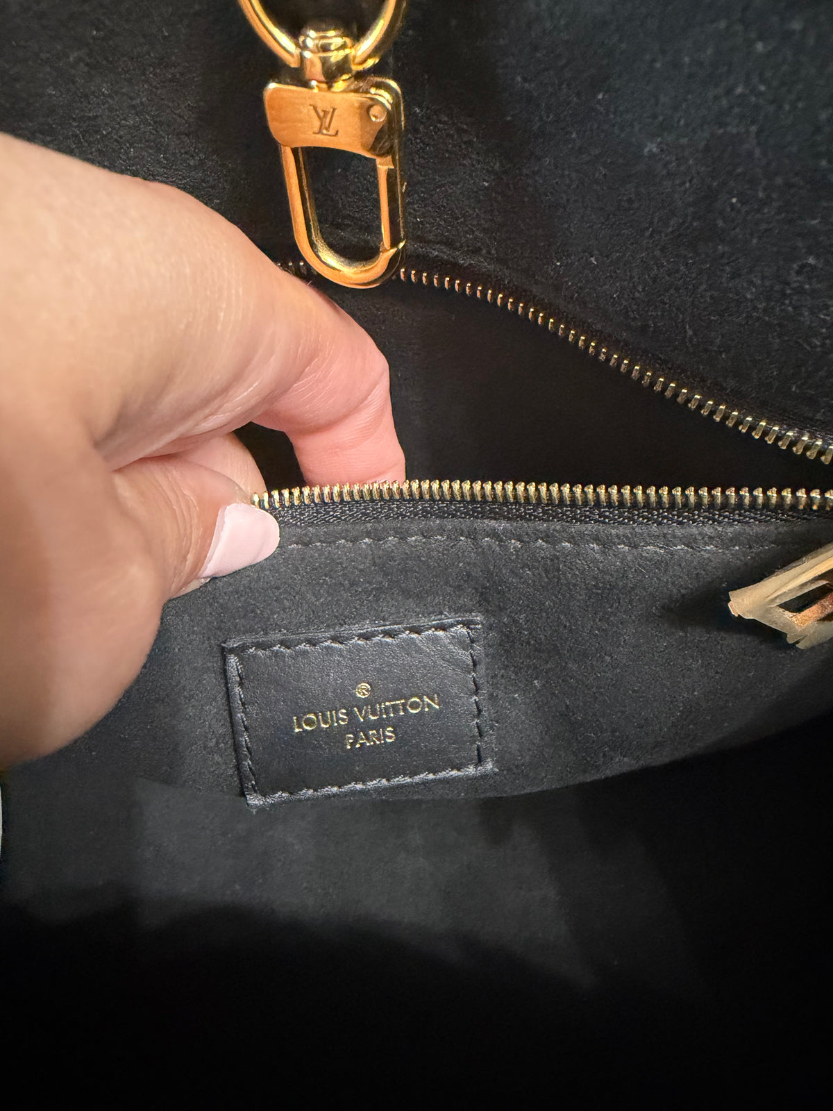 LOUIS VUITTON ON THE GO PM BLACK MONOGRAM EMPRONTE