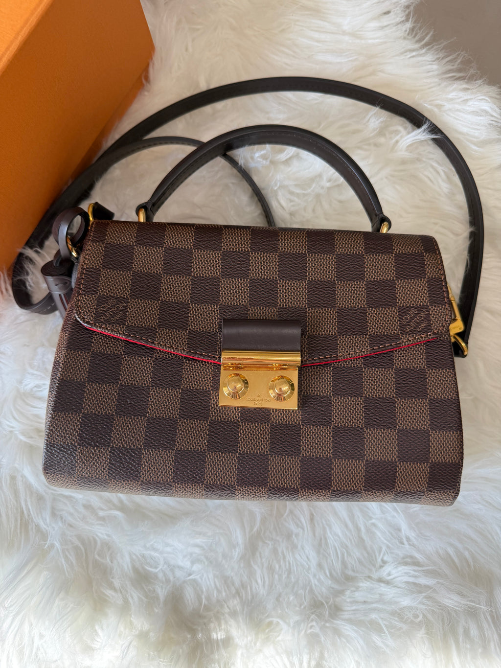 LOUIS VUITTON CROISETTE DAMIER EBENE SHOULDER BAG