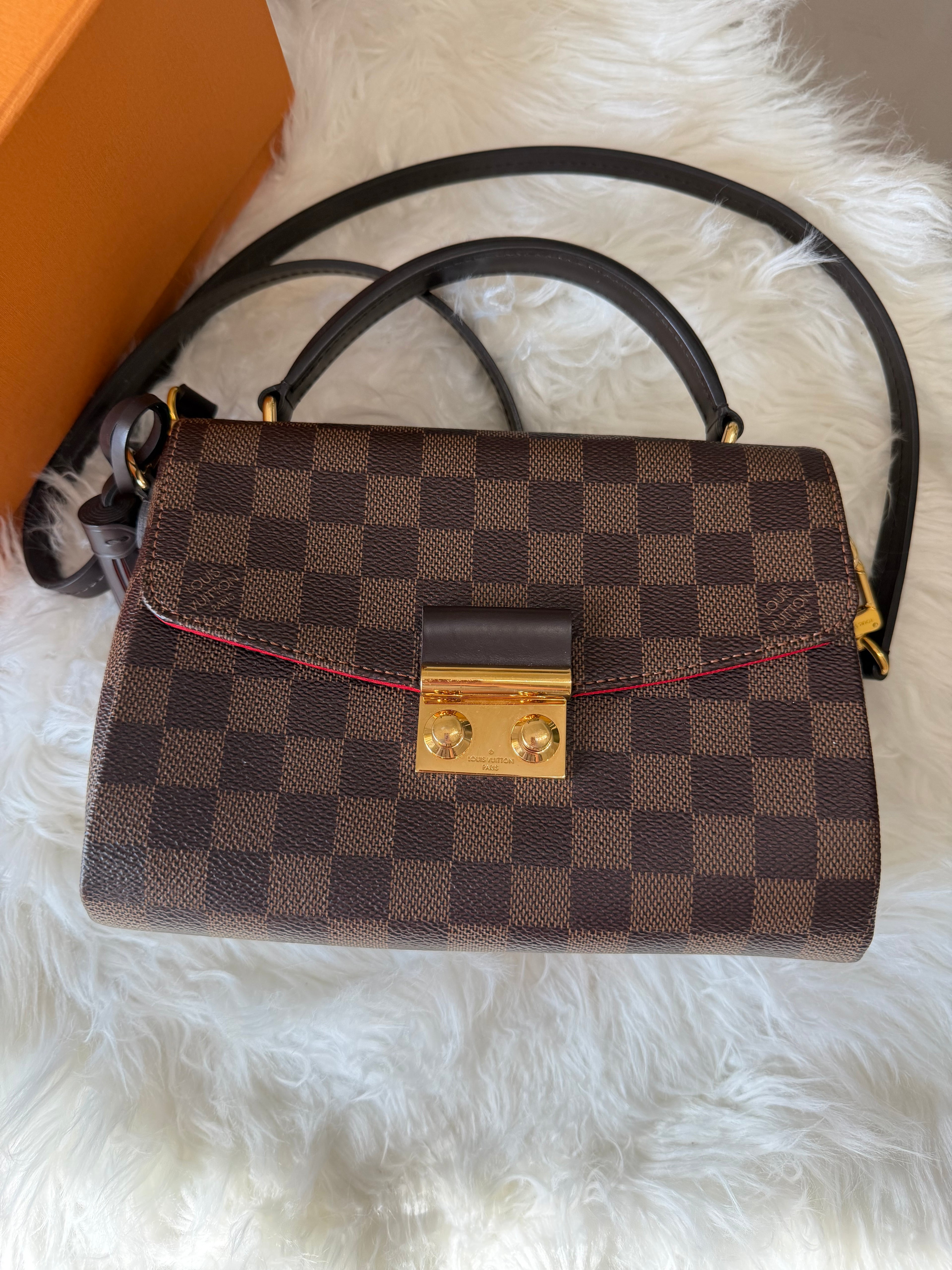 LOUIS VUITTON CROISETTE DAMIER EBENE SHOULDER BAG