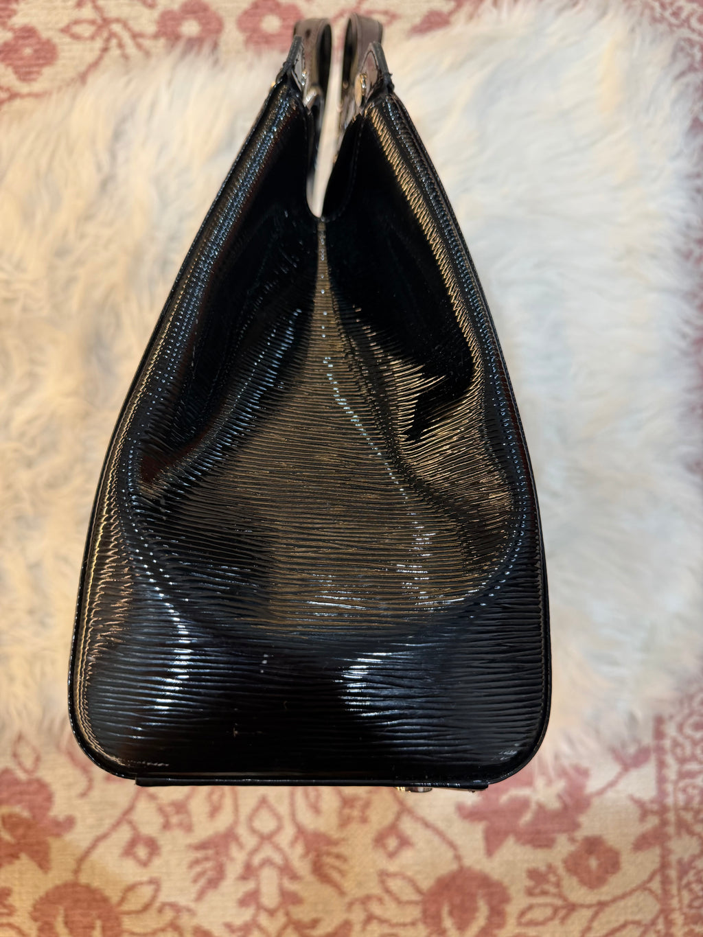 LOUIS VUITTON BREA GM EPI LEATHER