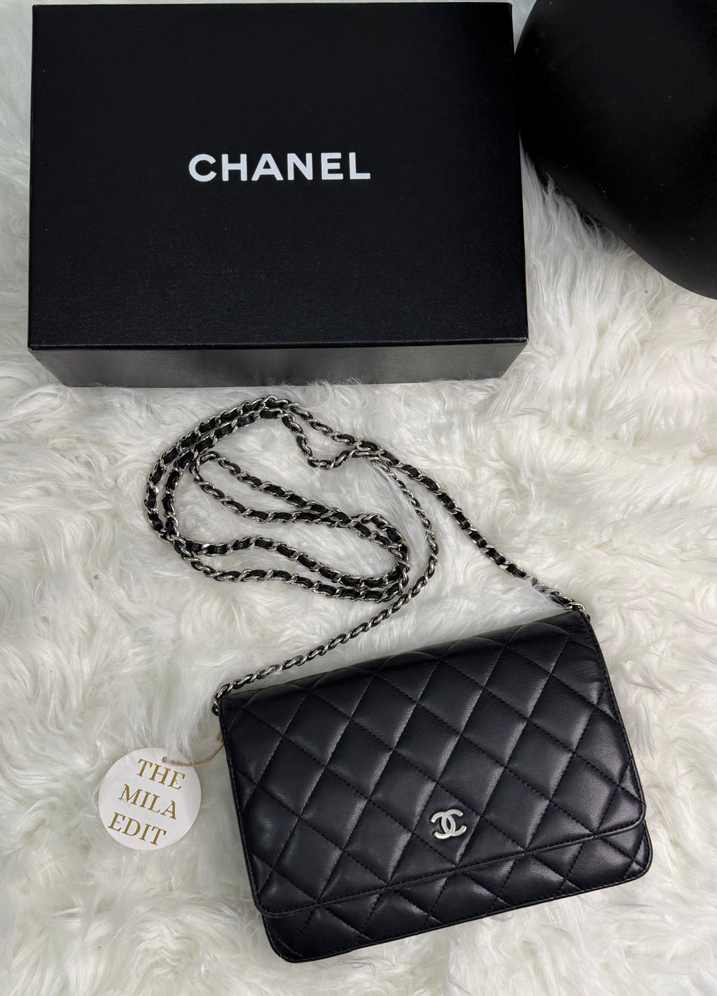 CHANEL LAMBSKIN WALLET ON CHAIN