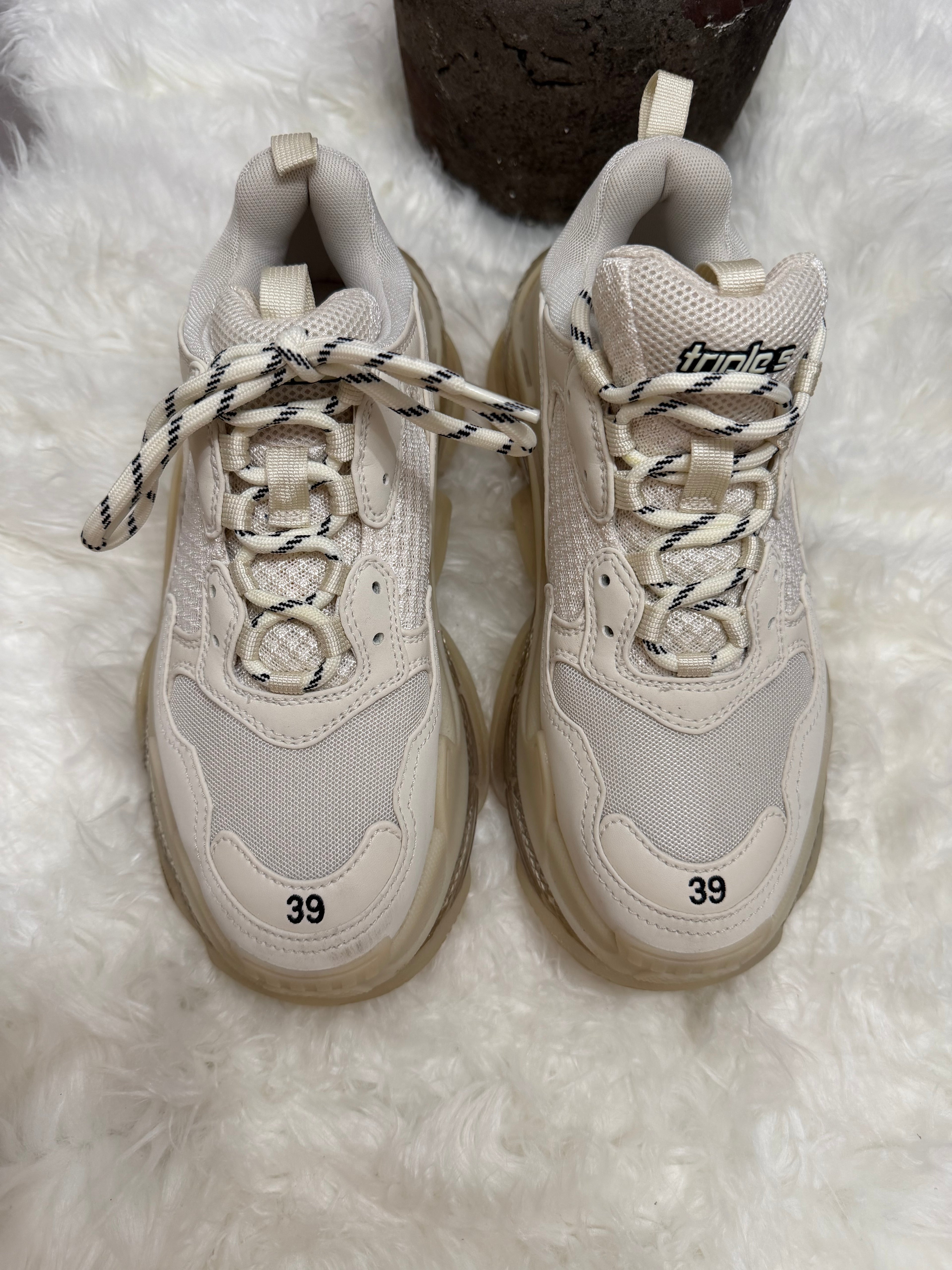 Balenciaga TRIPLE S SNEAKERS