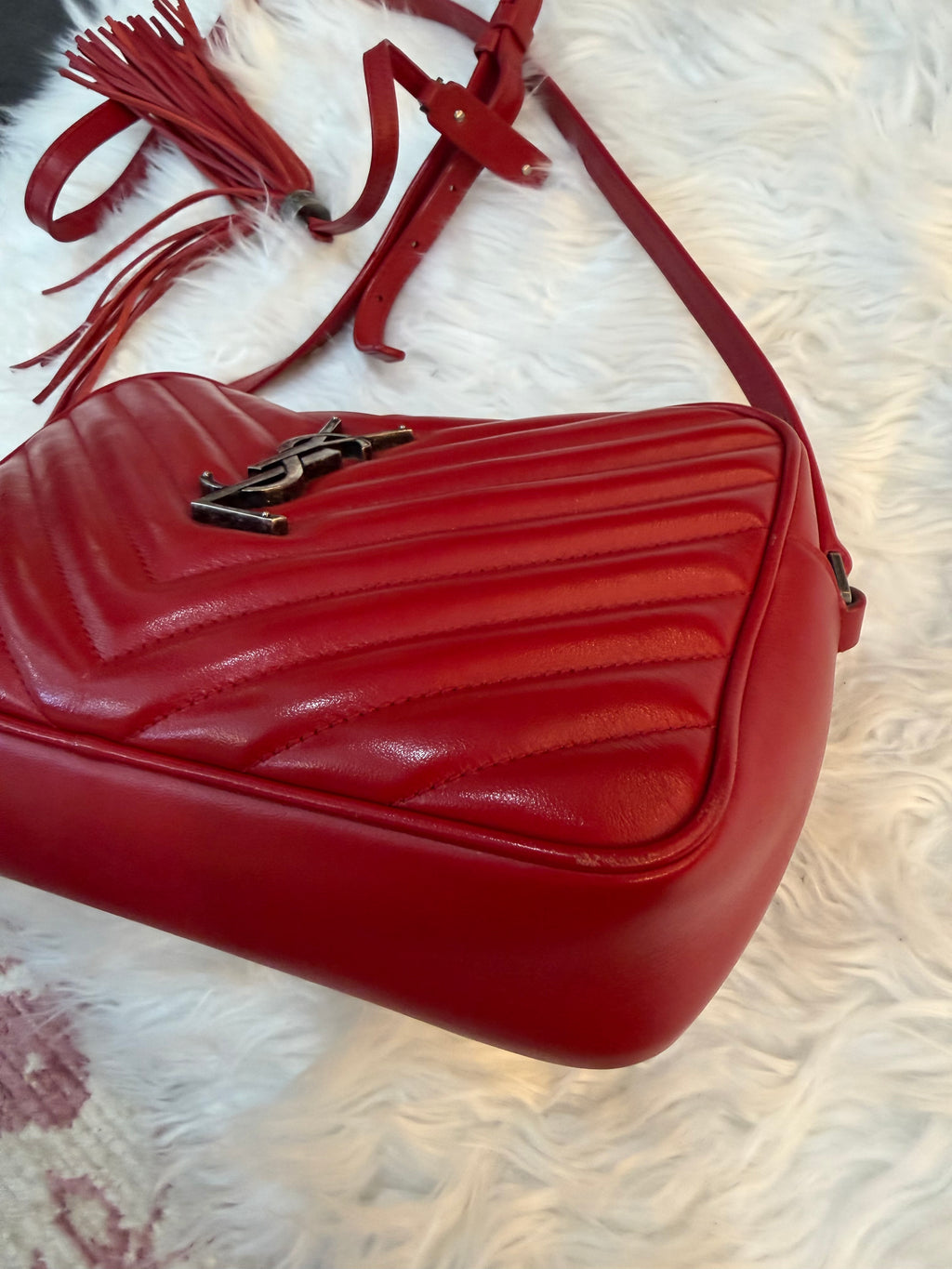 SAINT LAURENT LOU MATELASSE CAMERA BAG