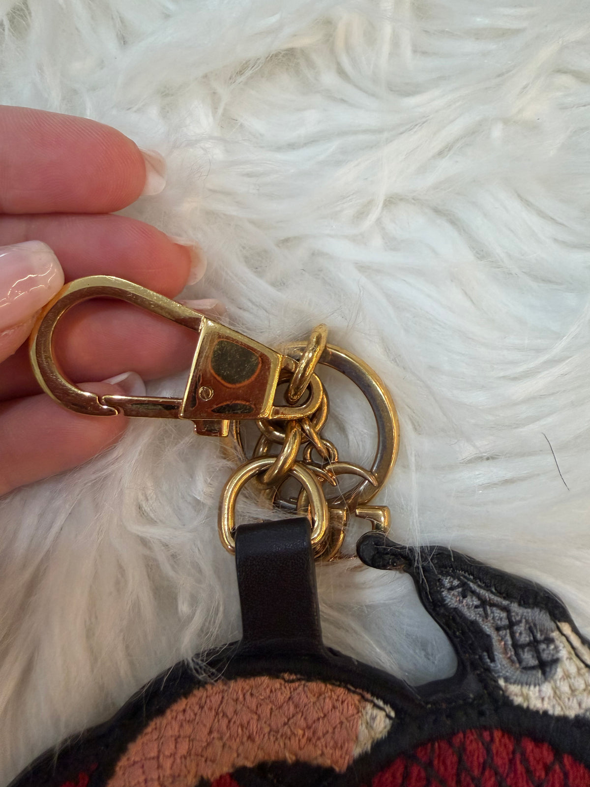 GUCCI KINGSNAKE HEART EMBROIDERED KEYCHAIN/ BAG CHARM