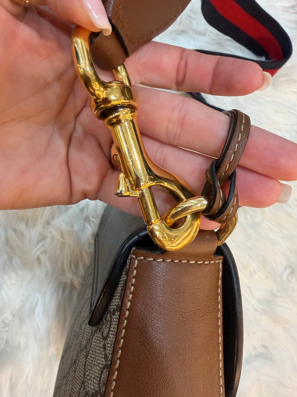 GUCCI PADLOCK SMALL GG SUPREME SHOULDER BAG
