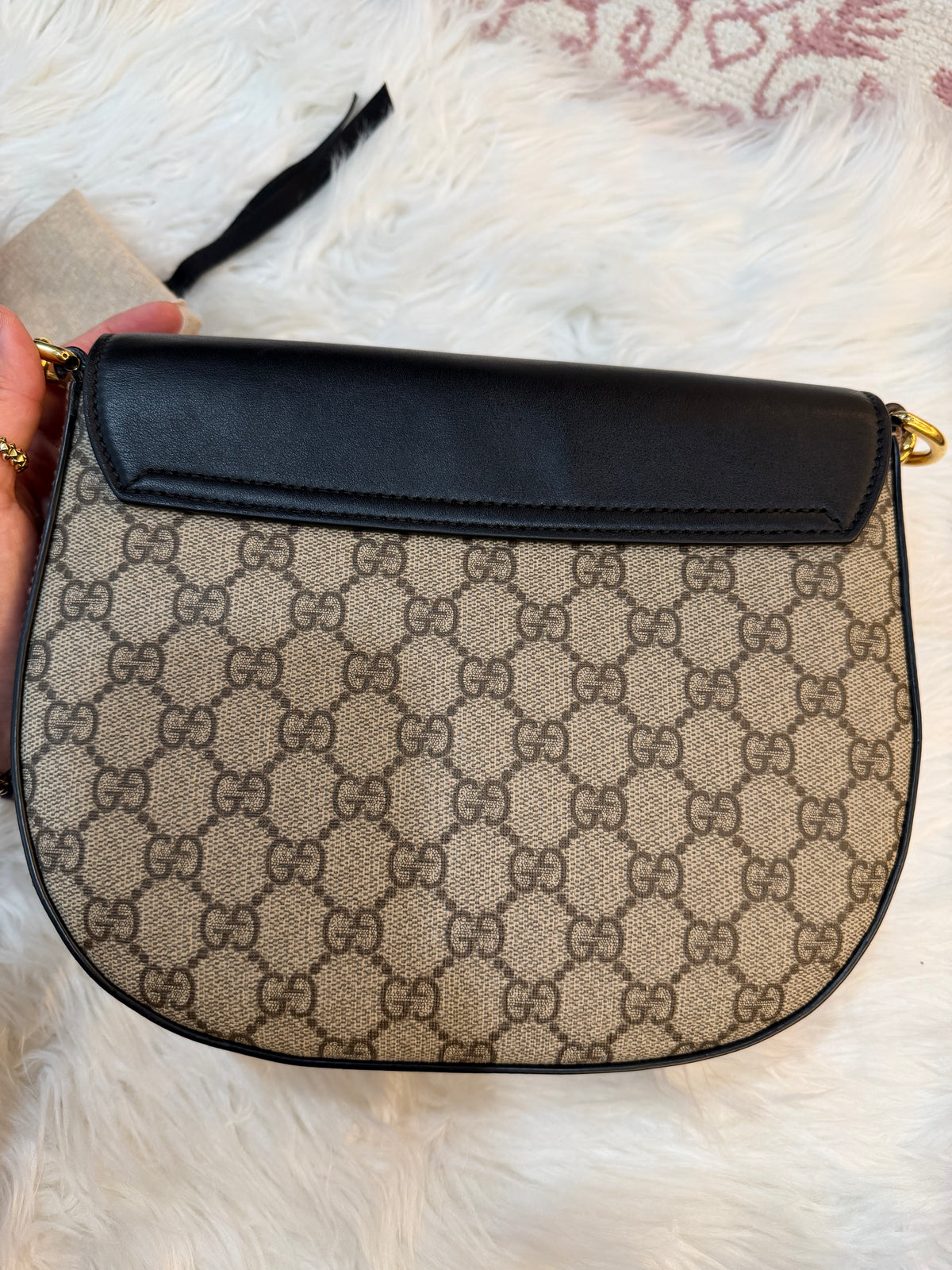 GUCCI PADLOCK SMALL GG SUPREME SHOULDER BAG