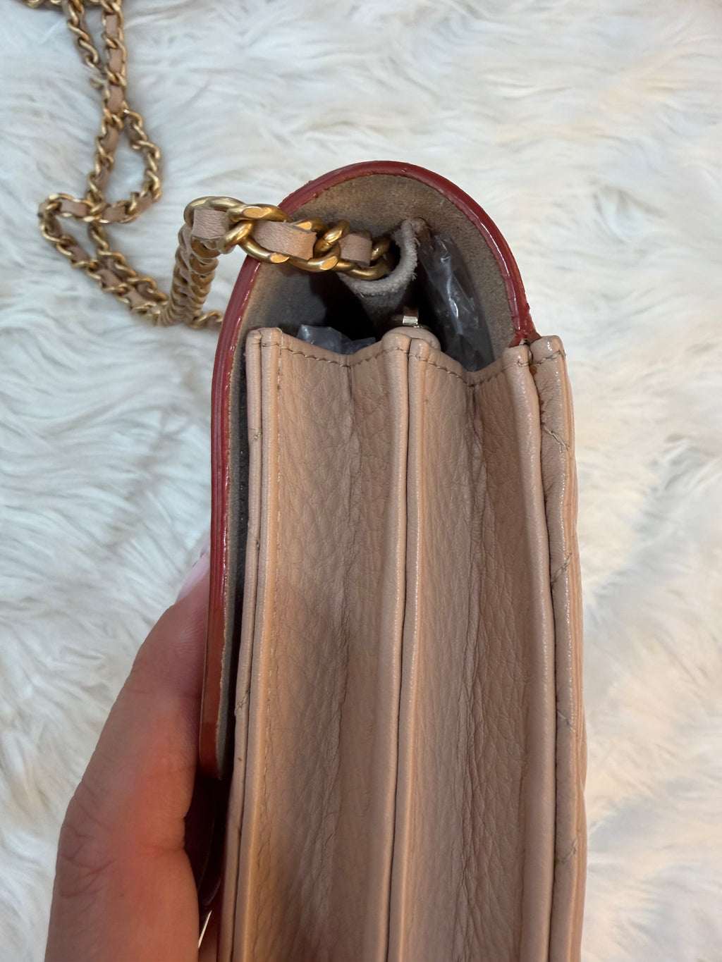 CHANEL (WOC) WALLET ON CHAIN